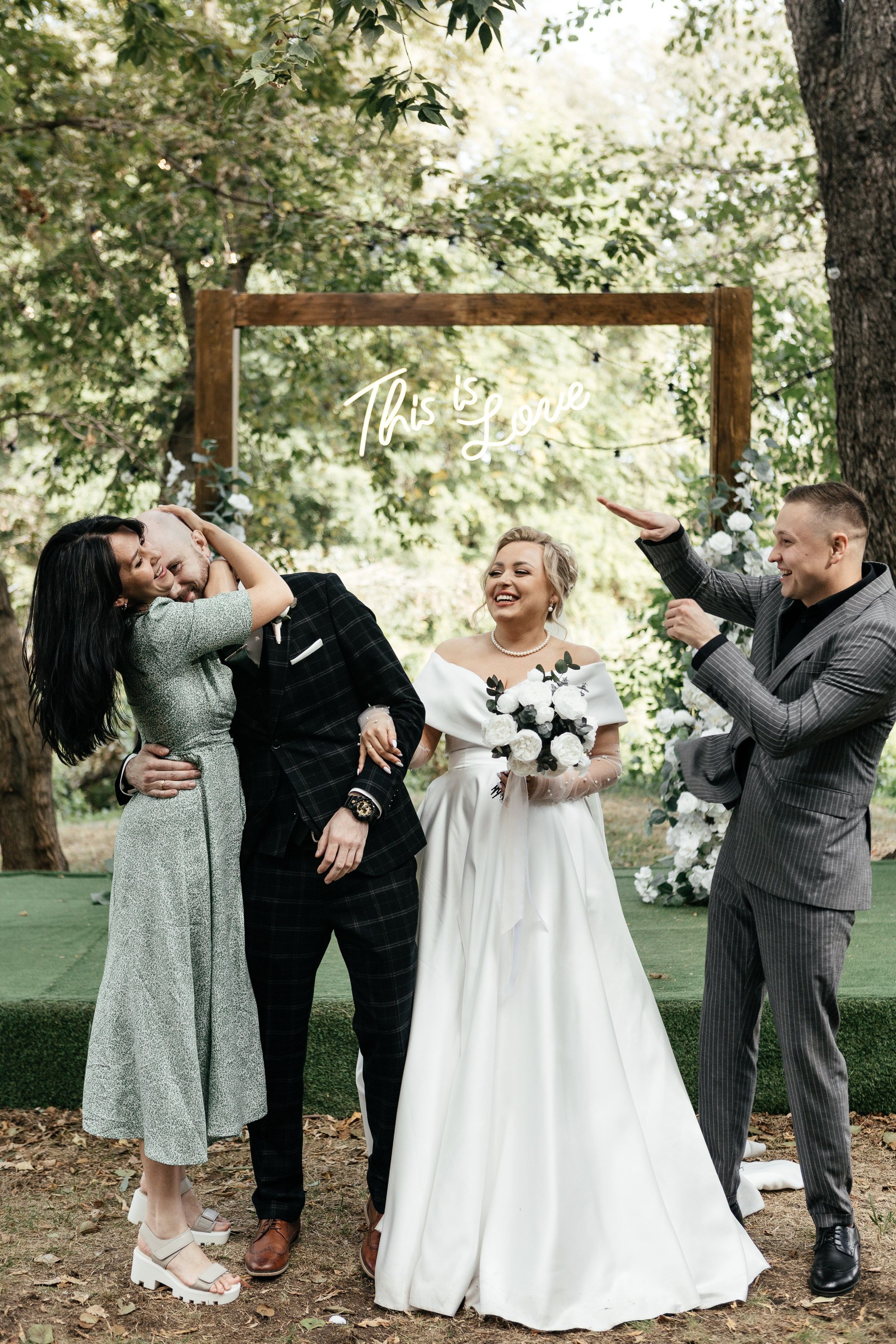 Свадебный фотограф Уфа — Руслан ГабдлисламовЖивые эмоции, красивые кадры, воспоминания на всю жизнь.Работаю по всей Республике Башкортоста. Свадебный фотограф Уфа Руслан Габдлисламов