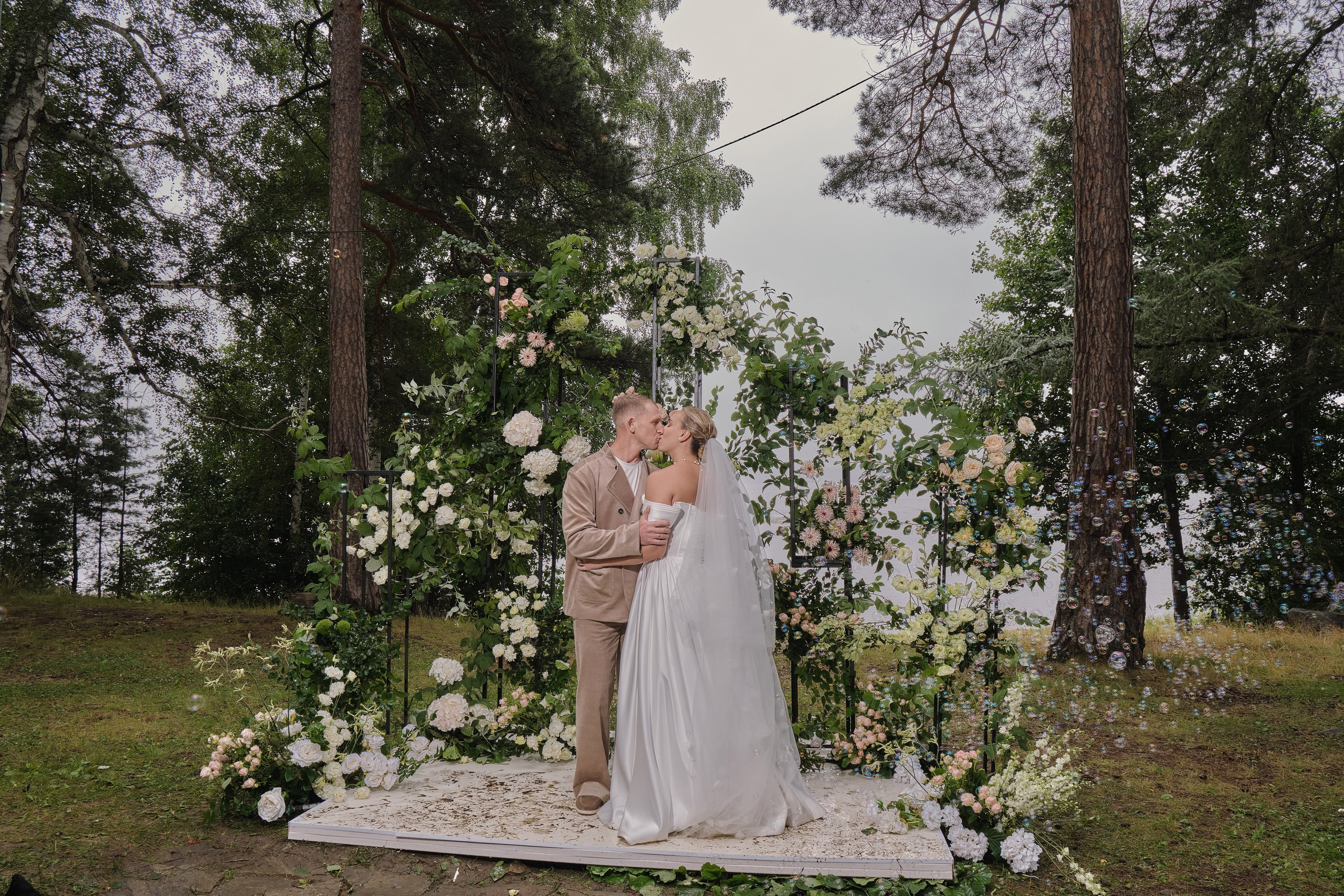 ИЛЬЯ И НАСТЯ. Свадебный фотограф в Екатеринбурге Соседков Евгений