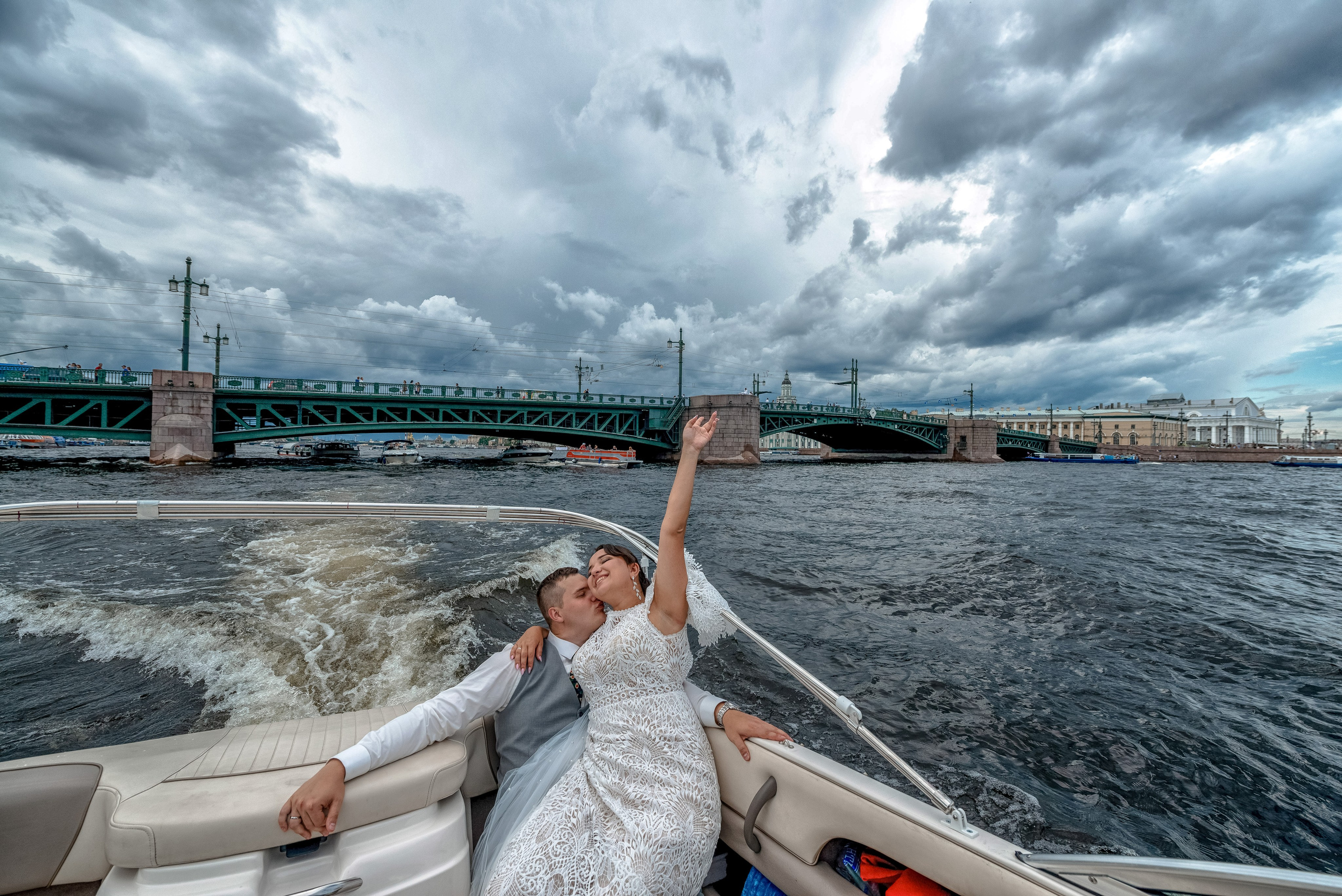 TOP-500 Самые красивые и лучшие свадебные фотографии от профессионального свадебного фотографа в Санкт-Петербурге Ширяева Дениса. Портретный, семейный и свадебный фотограф в Санкт-Петербурге и в Пушкине Ширяев Денис