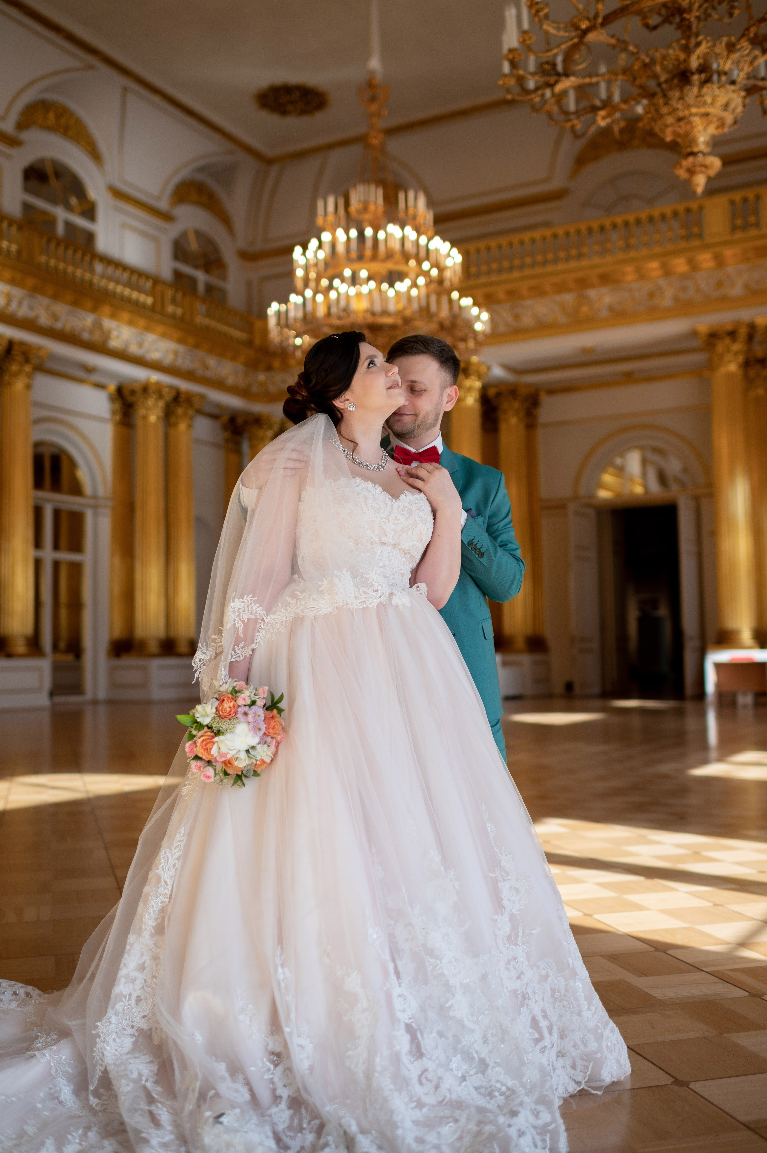 Самая красивая свадебная фотосессия в Эрмитаже. Лучшие свадебные фотографии в Эрмитажа. Портретный, семейный и свадебный фотограф в Санкт-Петербурге и в Пушкине Ширяев Денис