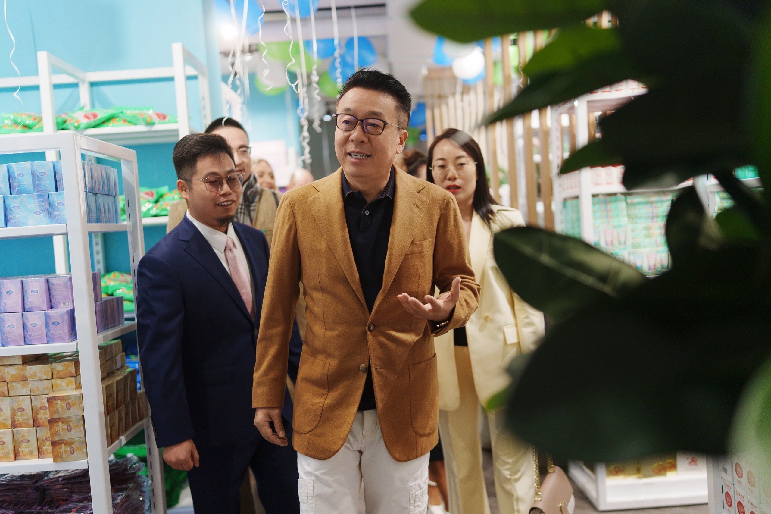 Открытие магазина «GreenLeaf» в Уфе — репортаж с участием президента компании