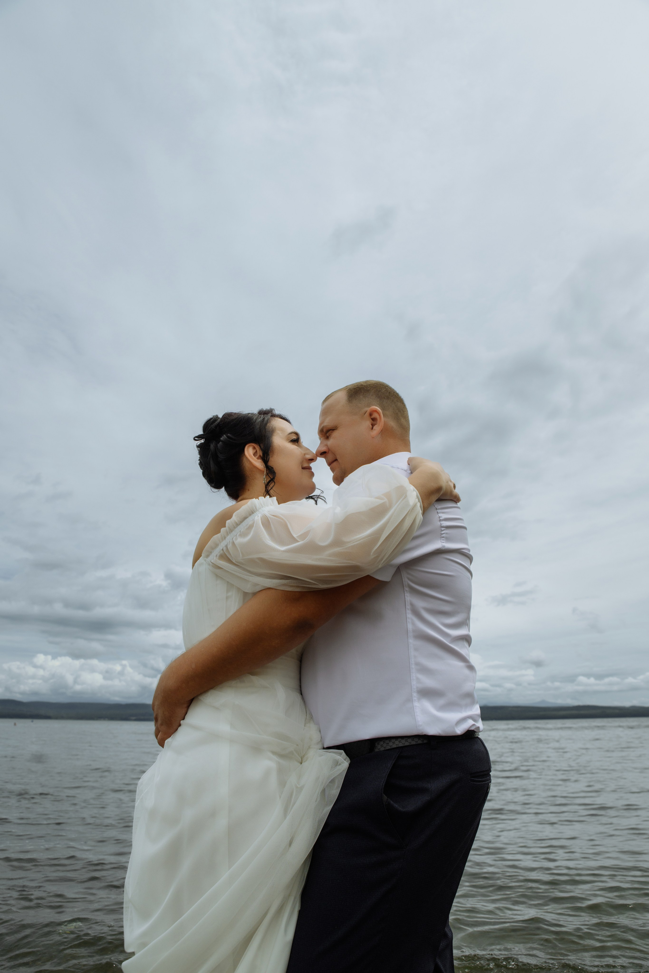 Олеся и Алексей 09.08.25. Фотограф Ярмишко Дарья. Выпускные фотокниги