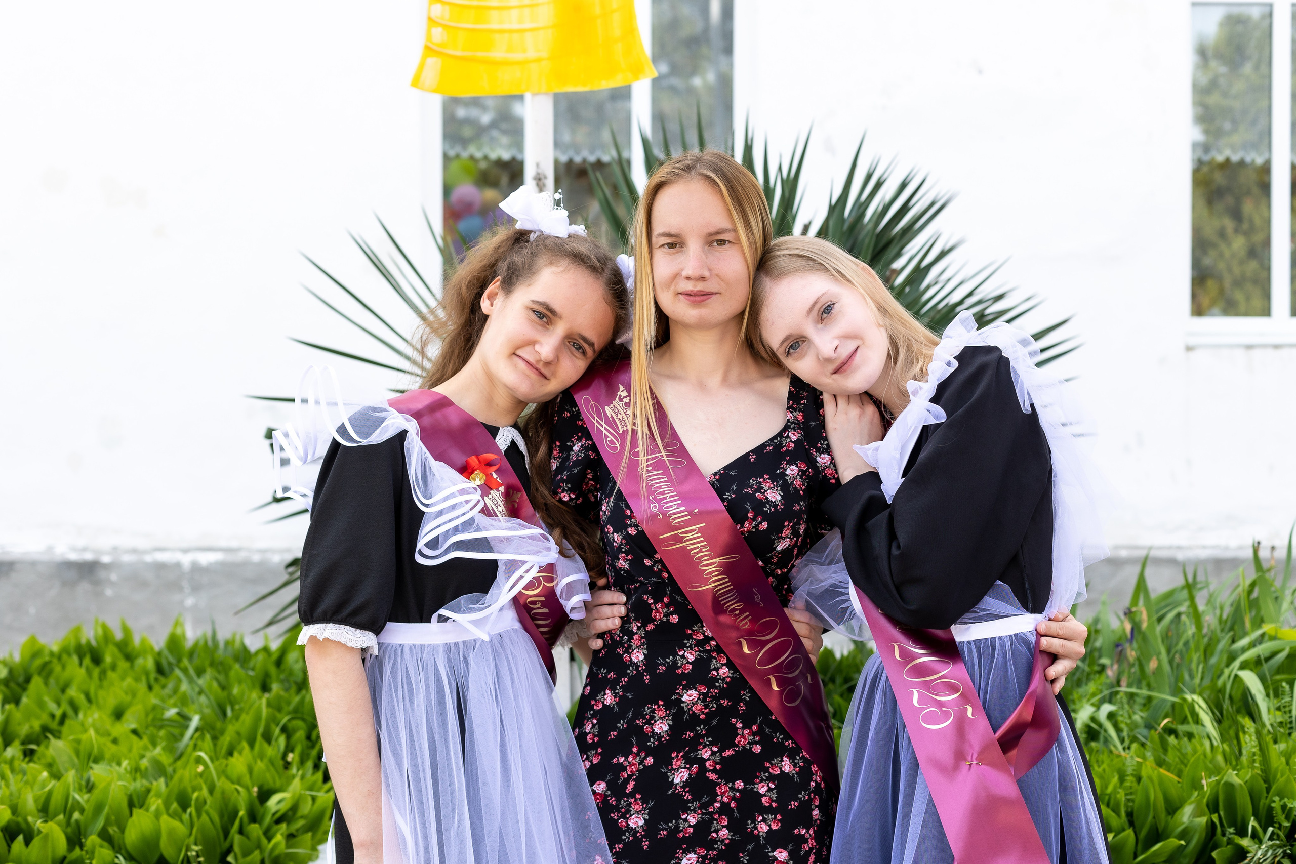 Последний звонок. Выпускные альбомы Майкоп, Краснодар Елена Золотарева