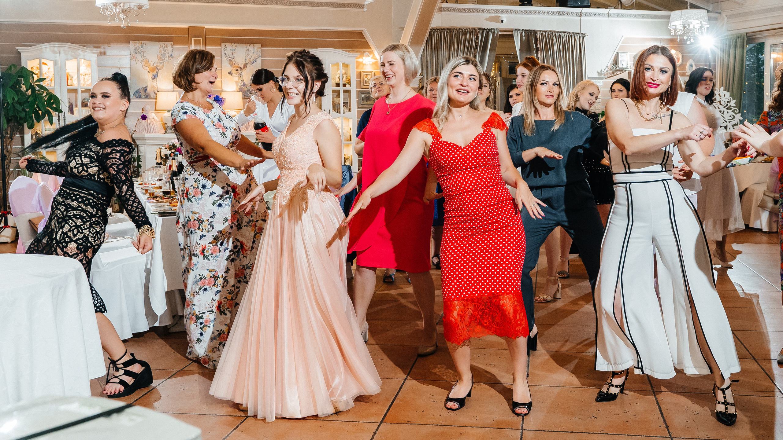 Выпускной XX. Свадебный и репортажный фотограф-видеограф Москва и Московская область