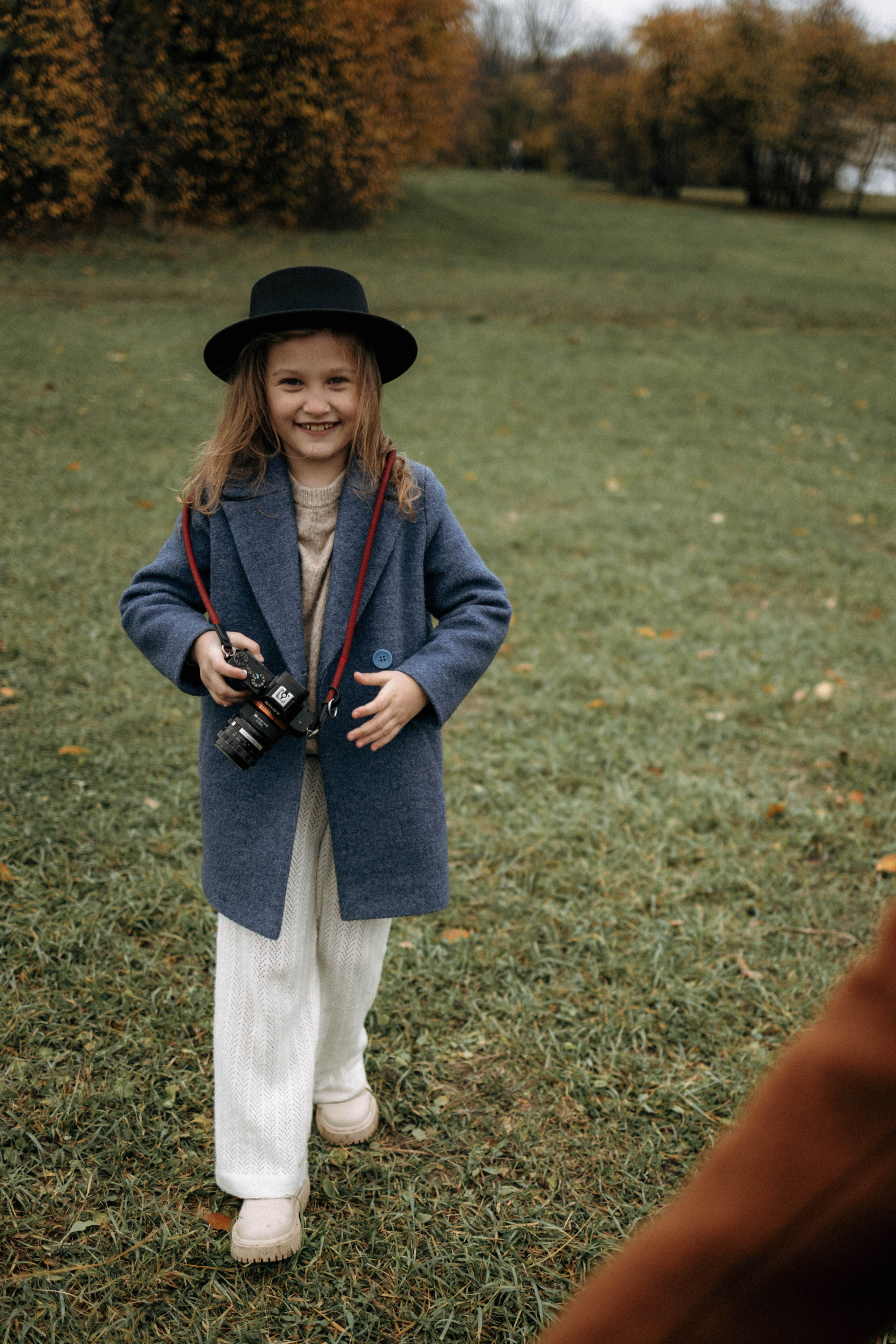 Прогулка мамы с детьми в Коломенском. Семейный и детский фотограф в Москве Маргарита Сереброва