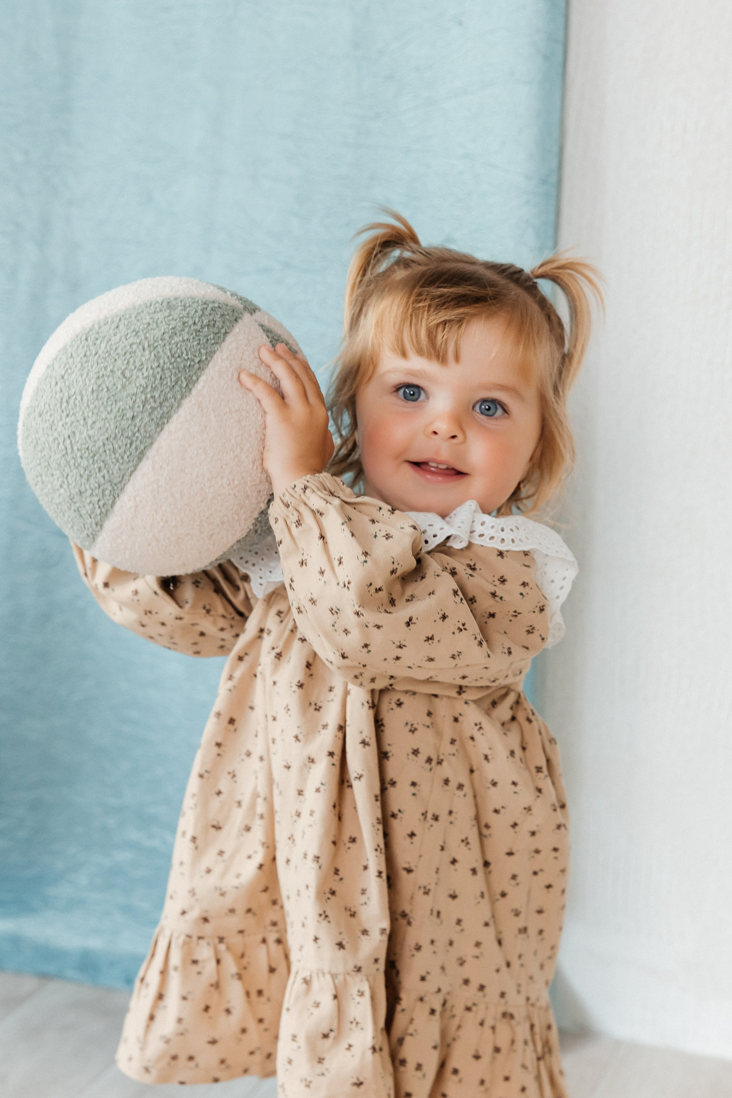 Авроре 2 годика