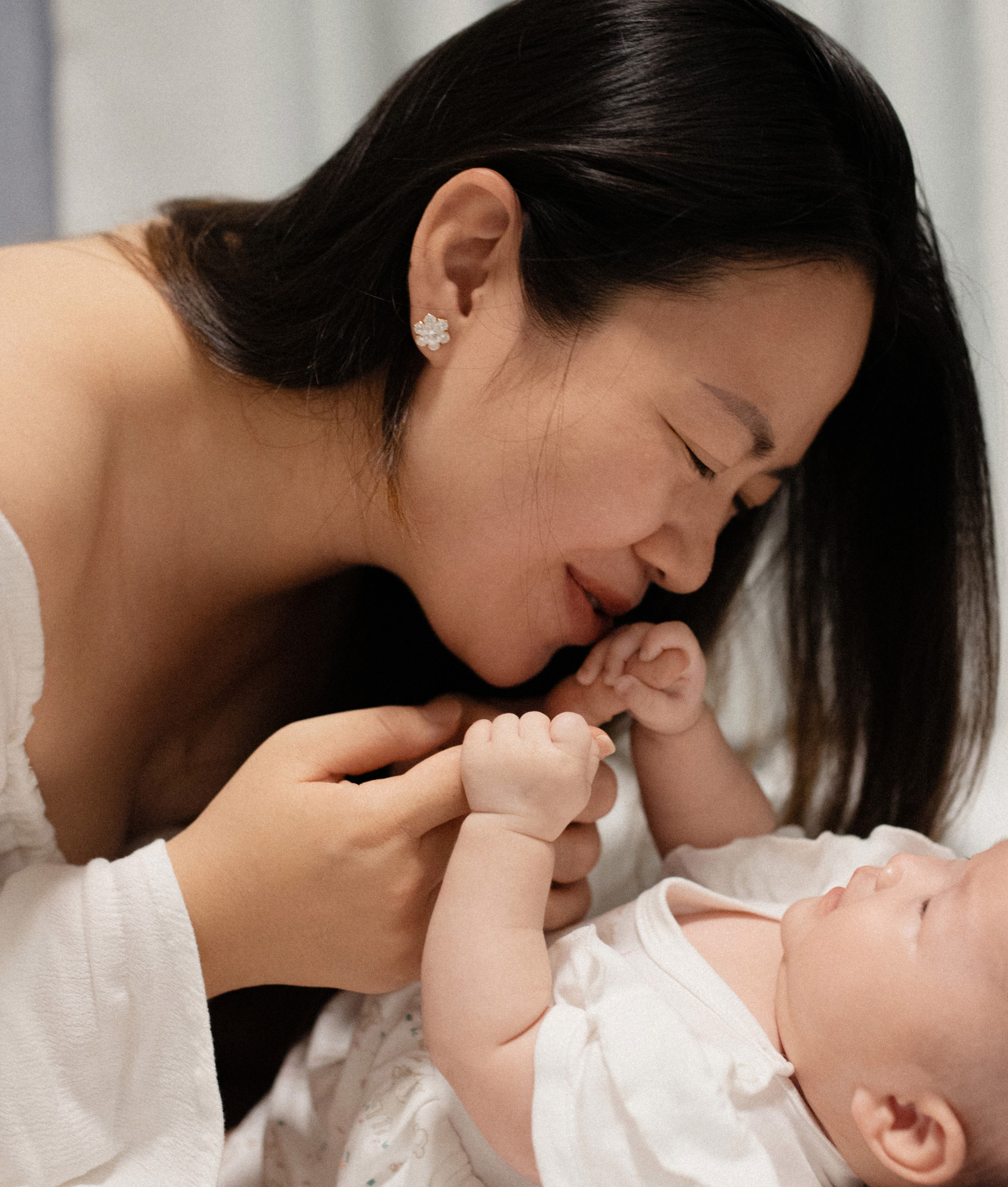 Лариса и Виктория. Главная