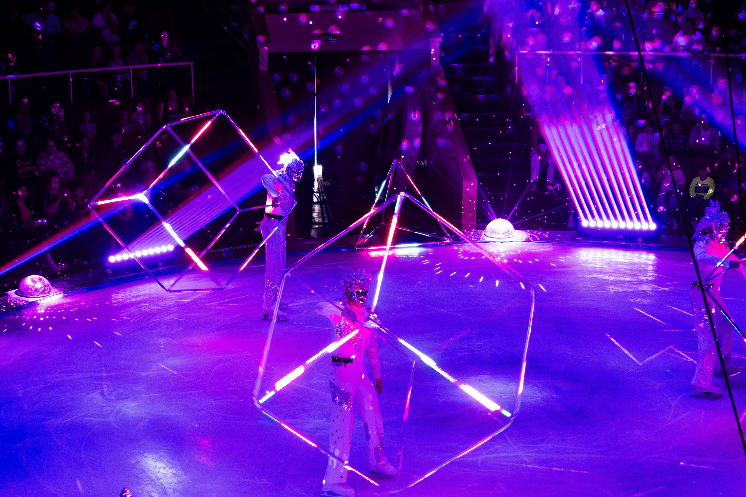 Цирк на льду «Айсберг» в Луганске. Фотограф в РФ и ЛНР Юлия Федосеева