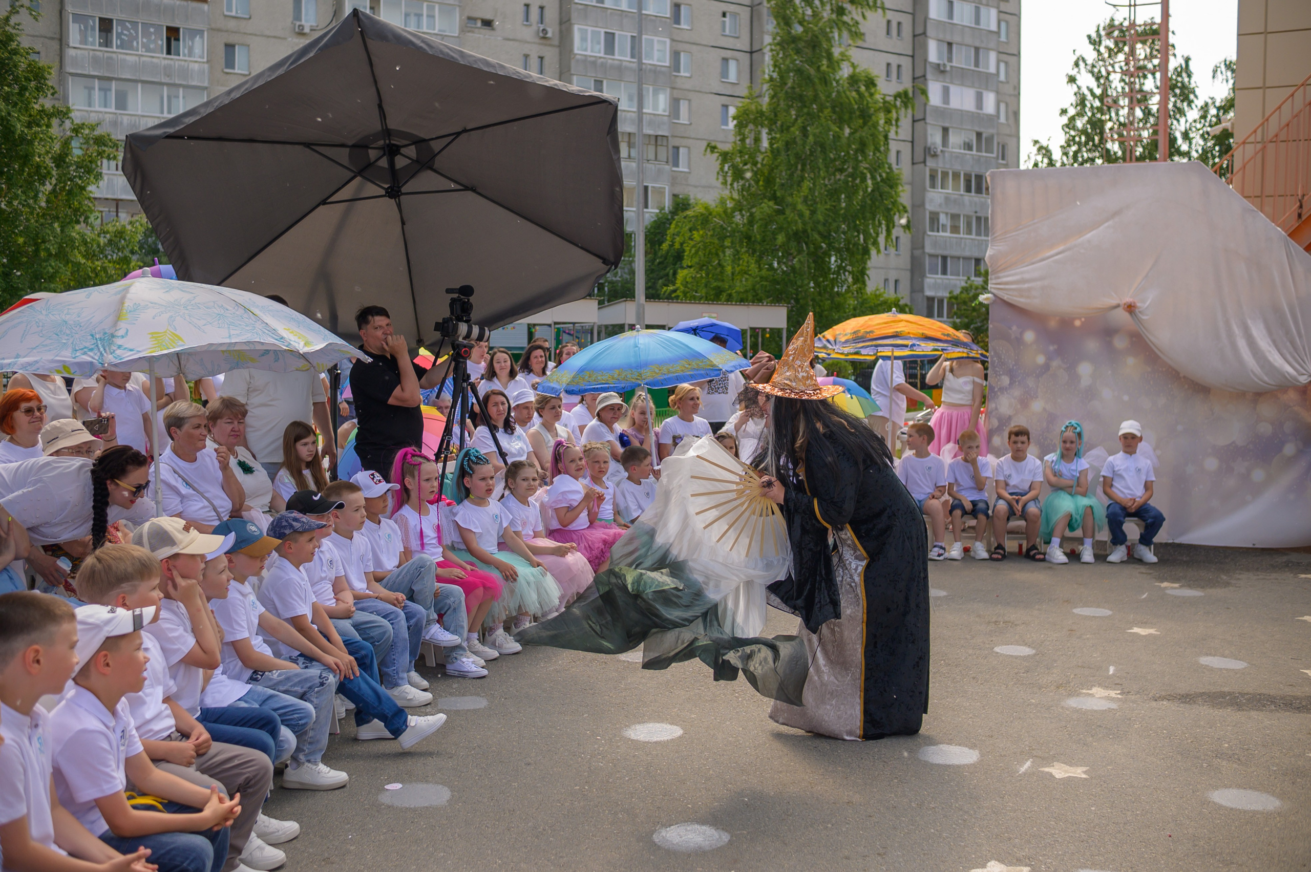 Репортаж выпускного группа «Фантазёры» 3 садик. Фотограф новорожденных, семейный детский в Тюмени Татьяна Морозова
