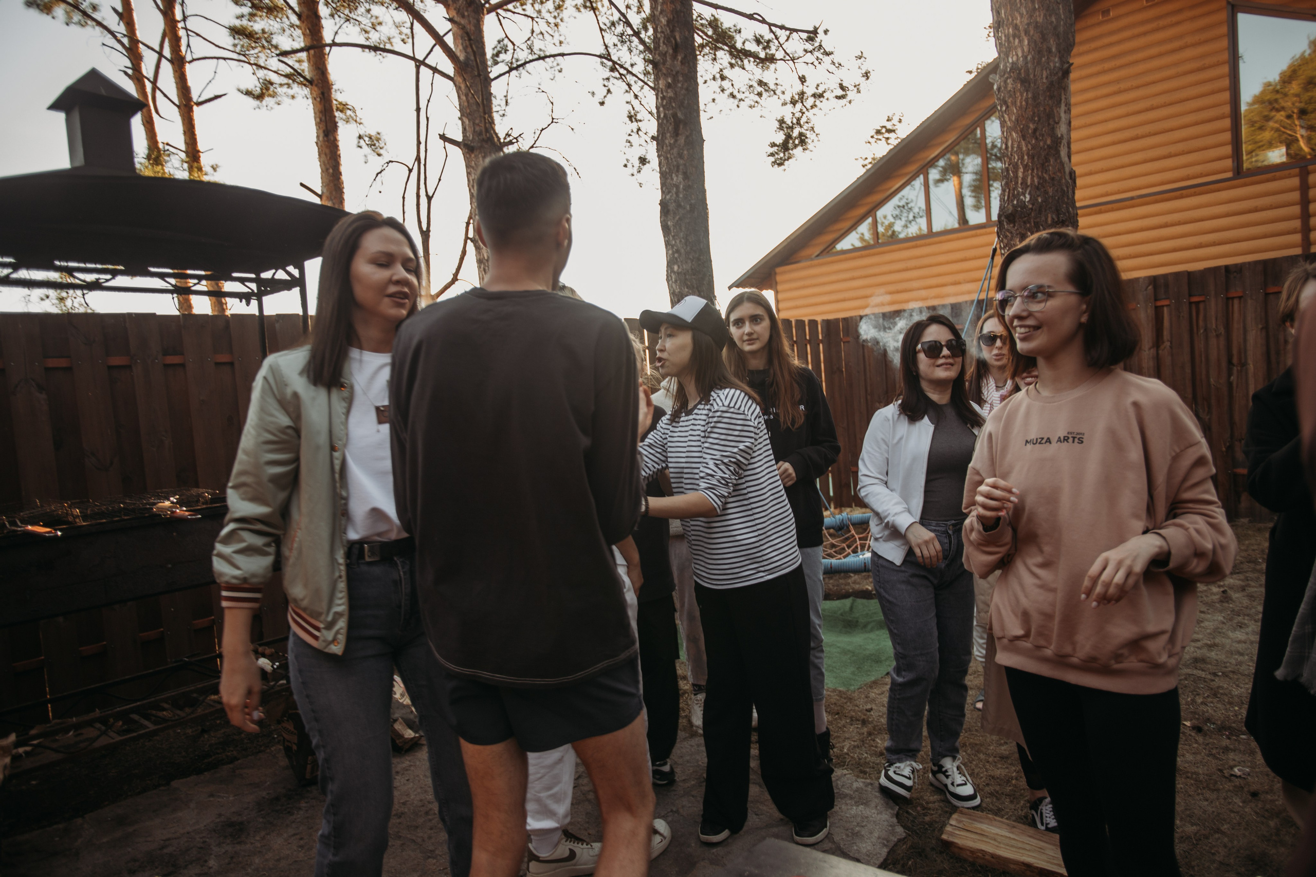 Корпоратив Muza_Arts. Венера Гайн. Репортажный фотограф  Тюмень. Обучение фотографии с 0