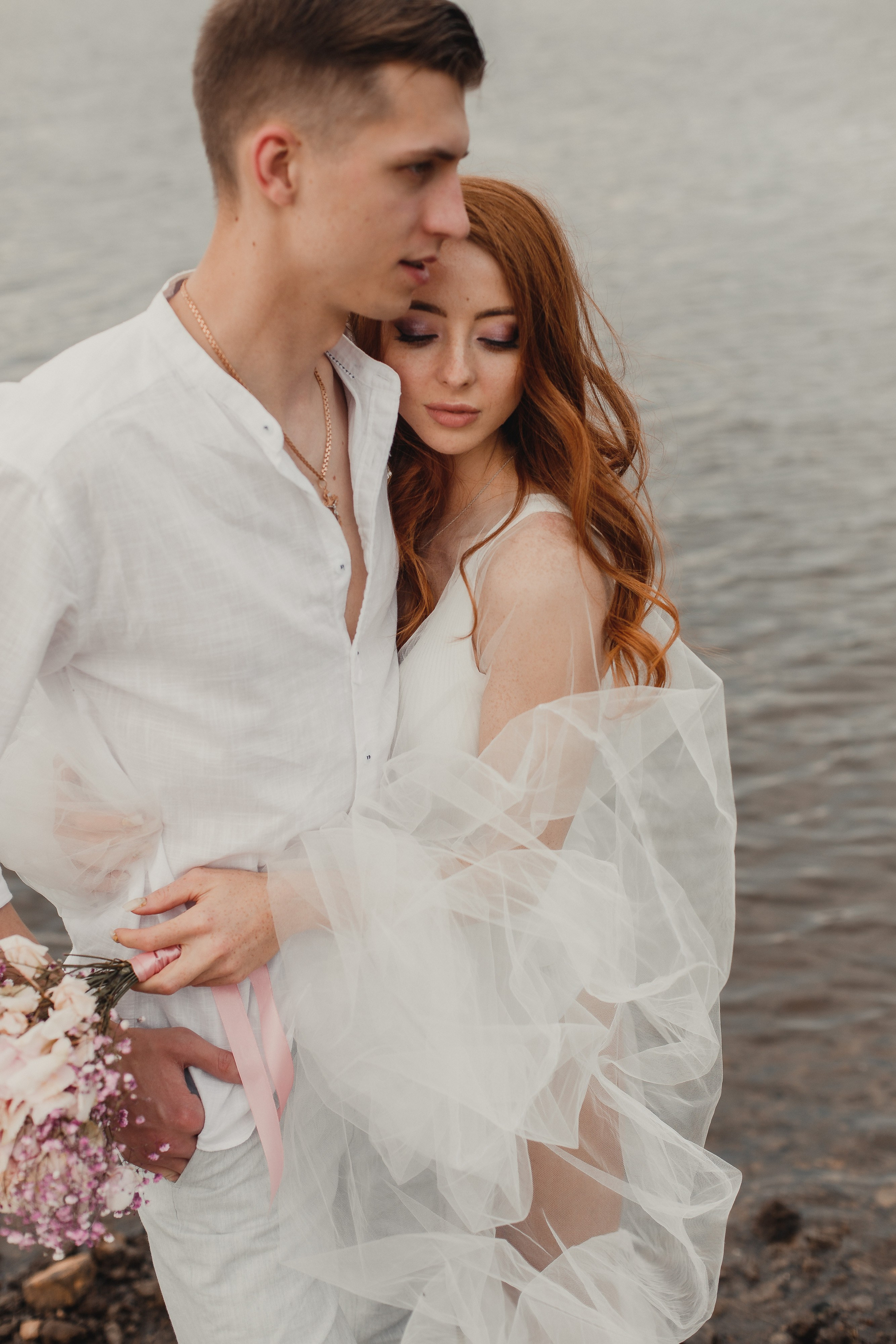 Не классическая на берегу. Креативный и женский Фотограф Омске Наталья Лебедева