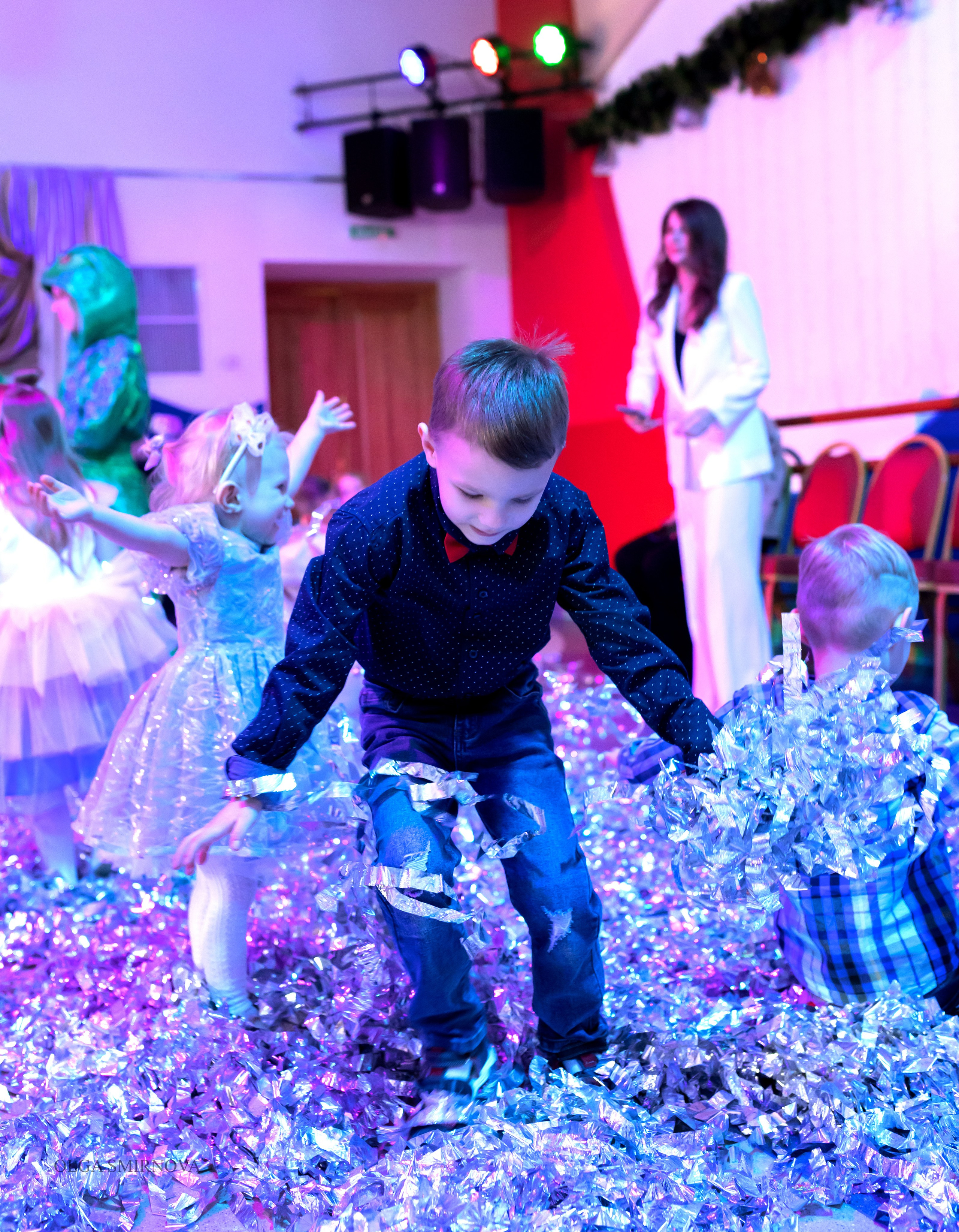 Утренник в ДОФ 04.01.25. Ольга Смирнова юрист, фотограф