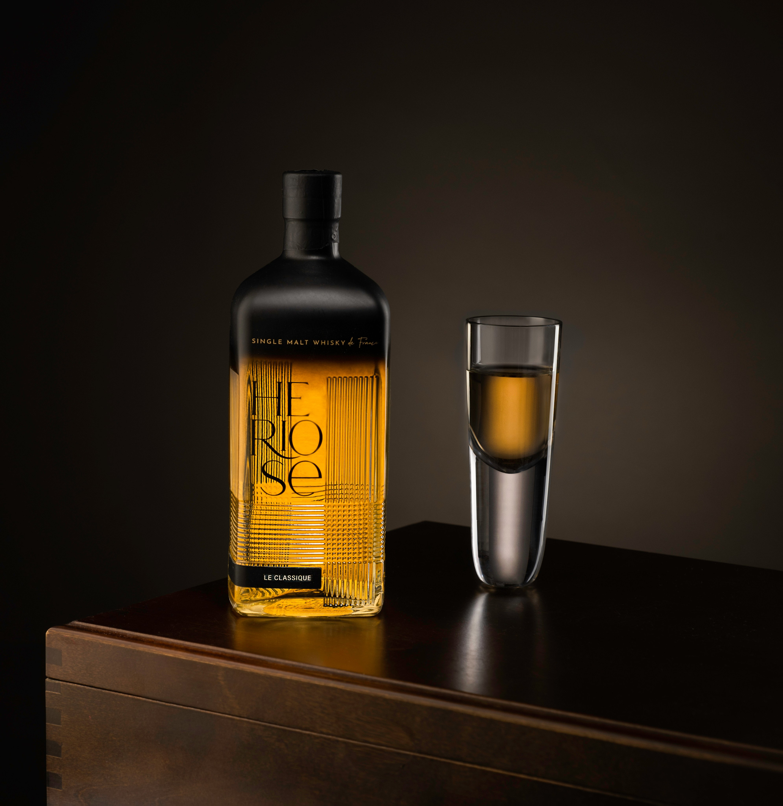 Виски в композиции от фотографа Махинева Сергея