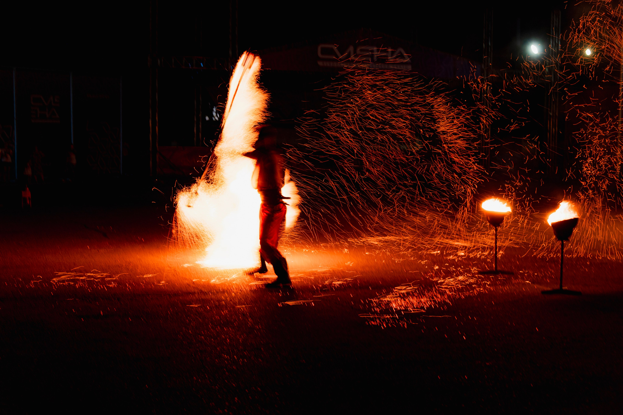 Файершоу. Фотограф Роман Адлер