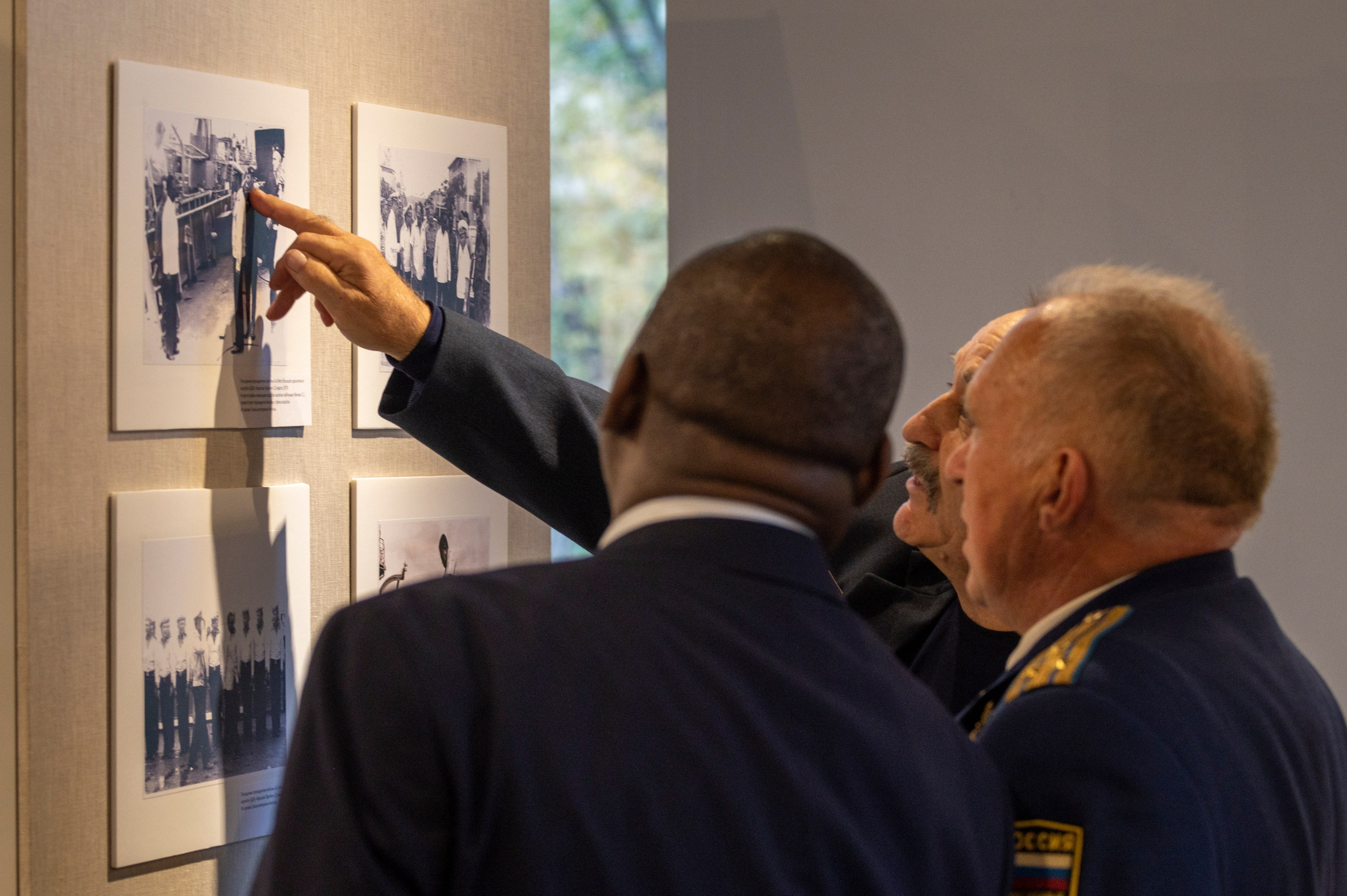 Ветераны Анголы «От прошлого к настоящему». Фотограф Роман Адлер
