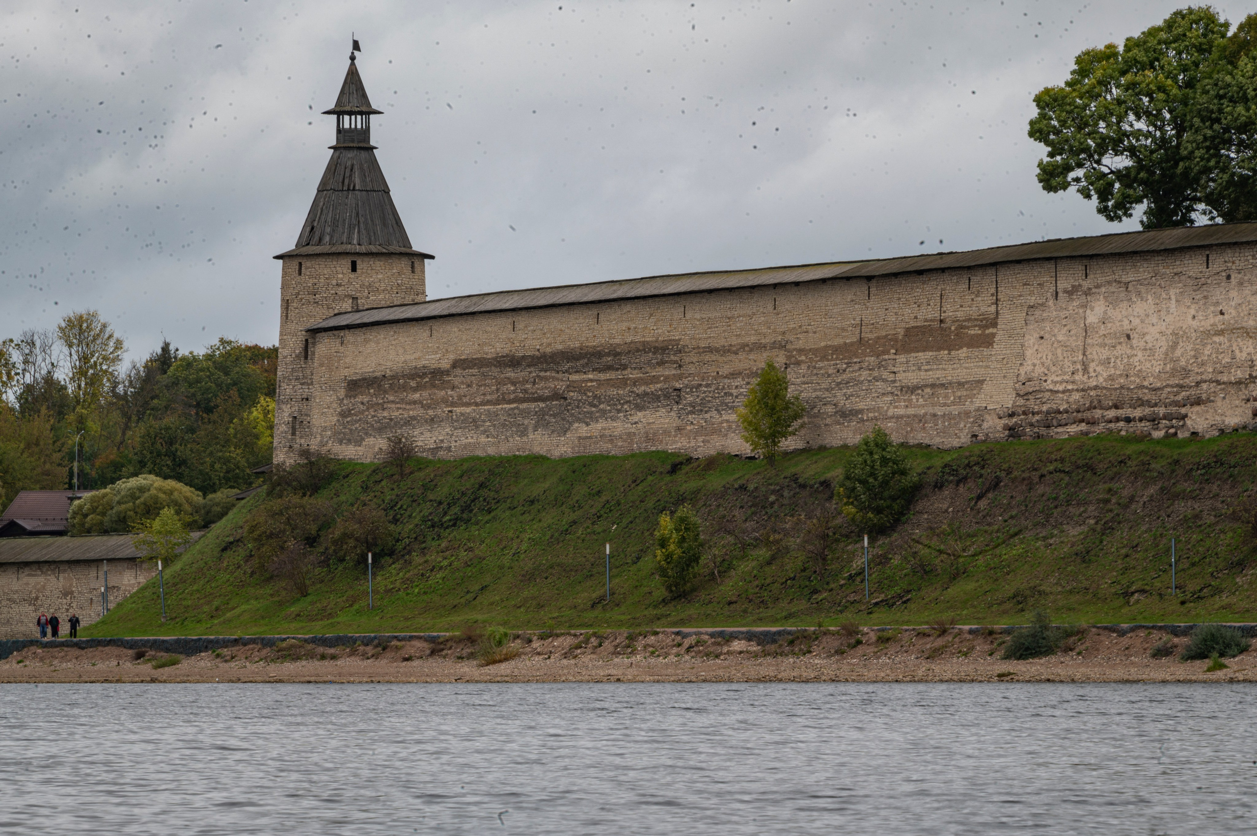 Псков. Октябрь 2023. Фотограф Роман Адлер