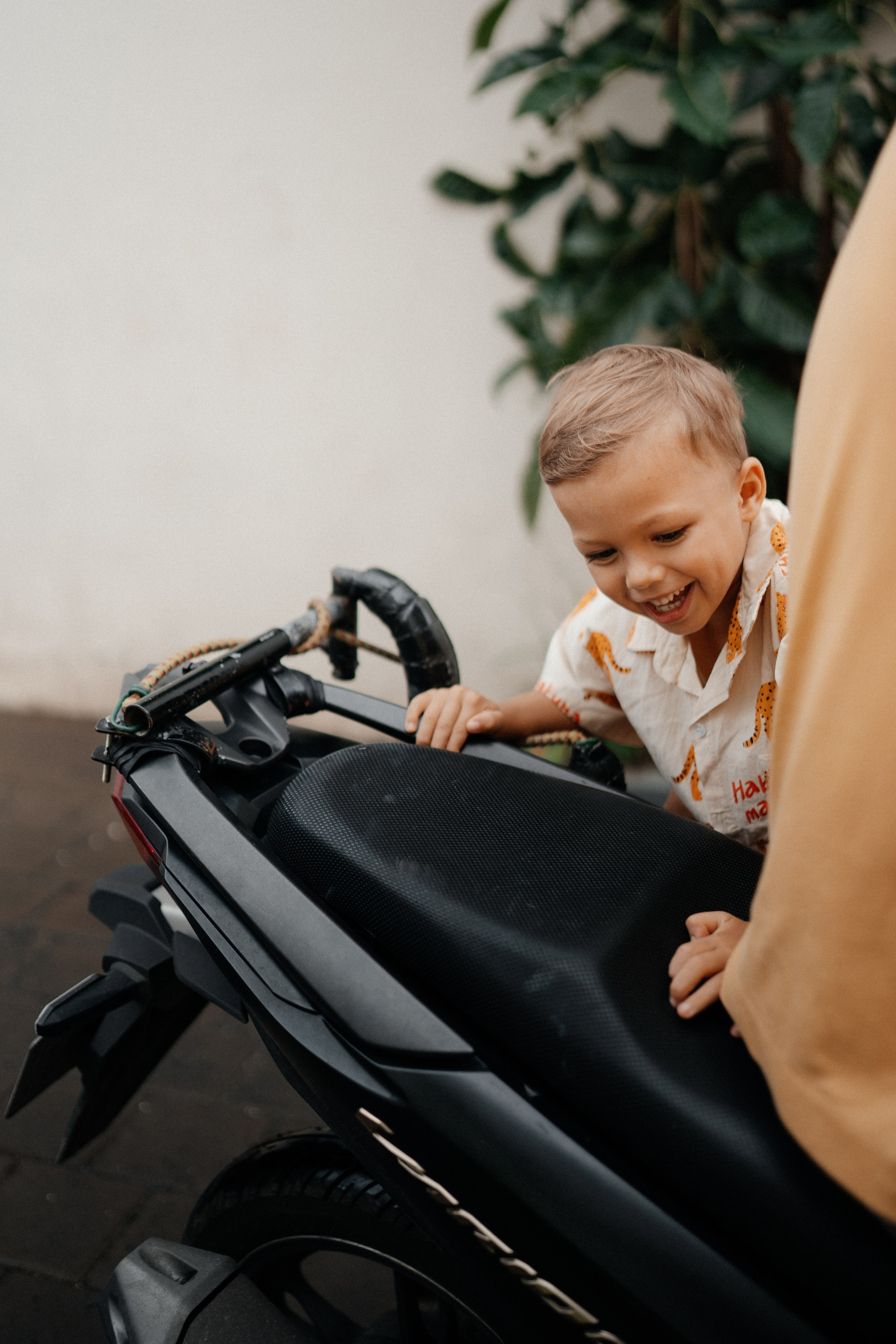 Lenya, Olya & August. Olga Antipova — photographer