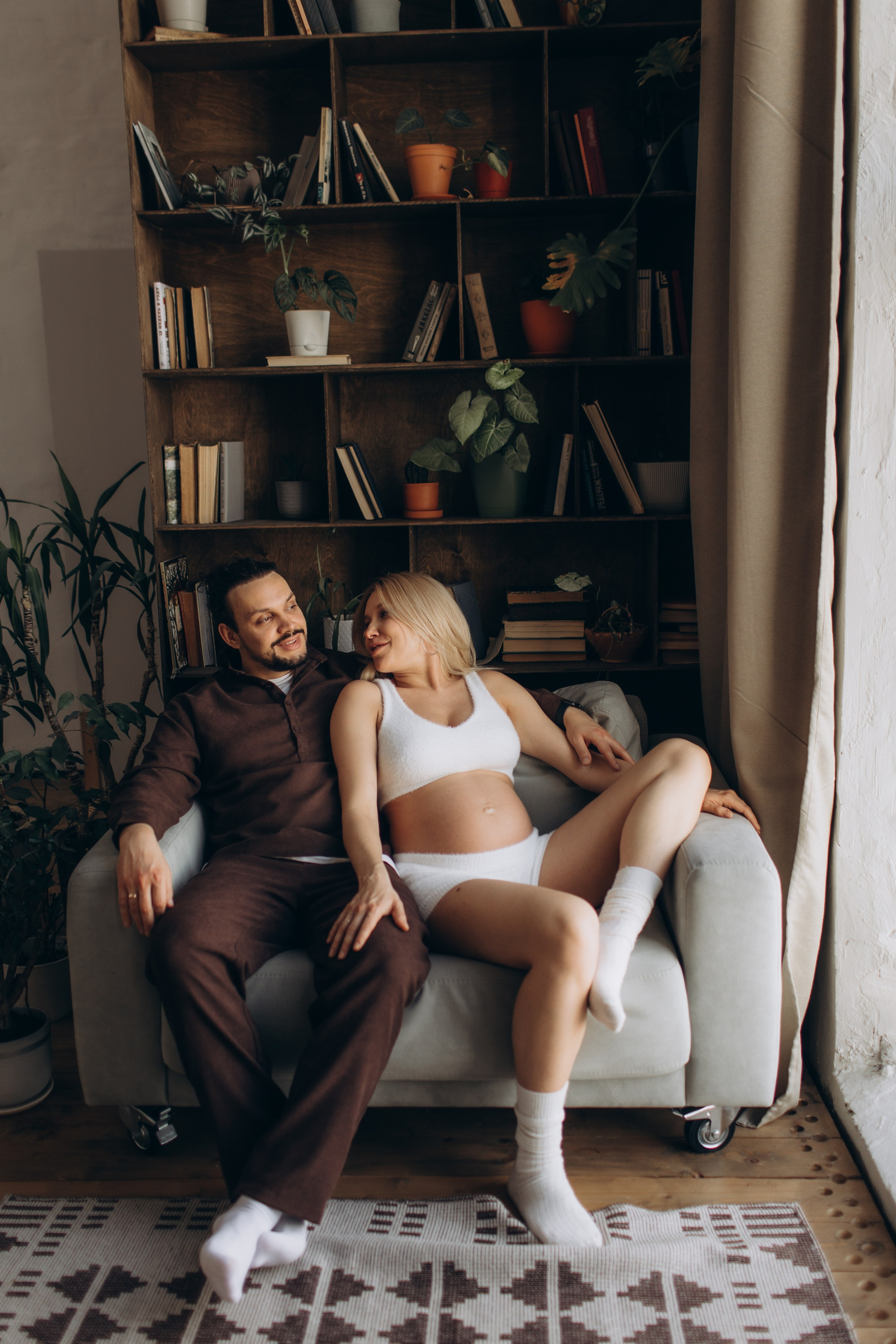 Фотосессия беременности съемка в ожидании. Фотограф Владимир Москва