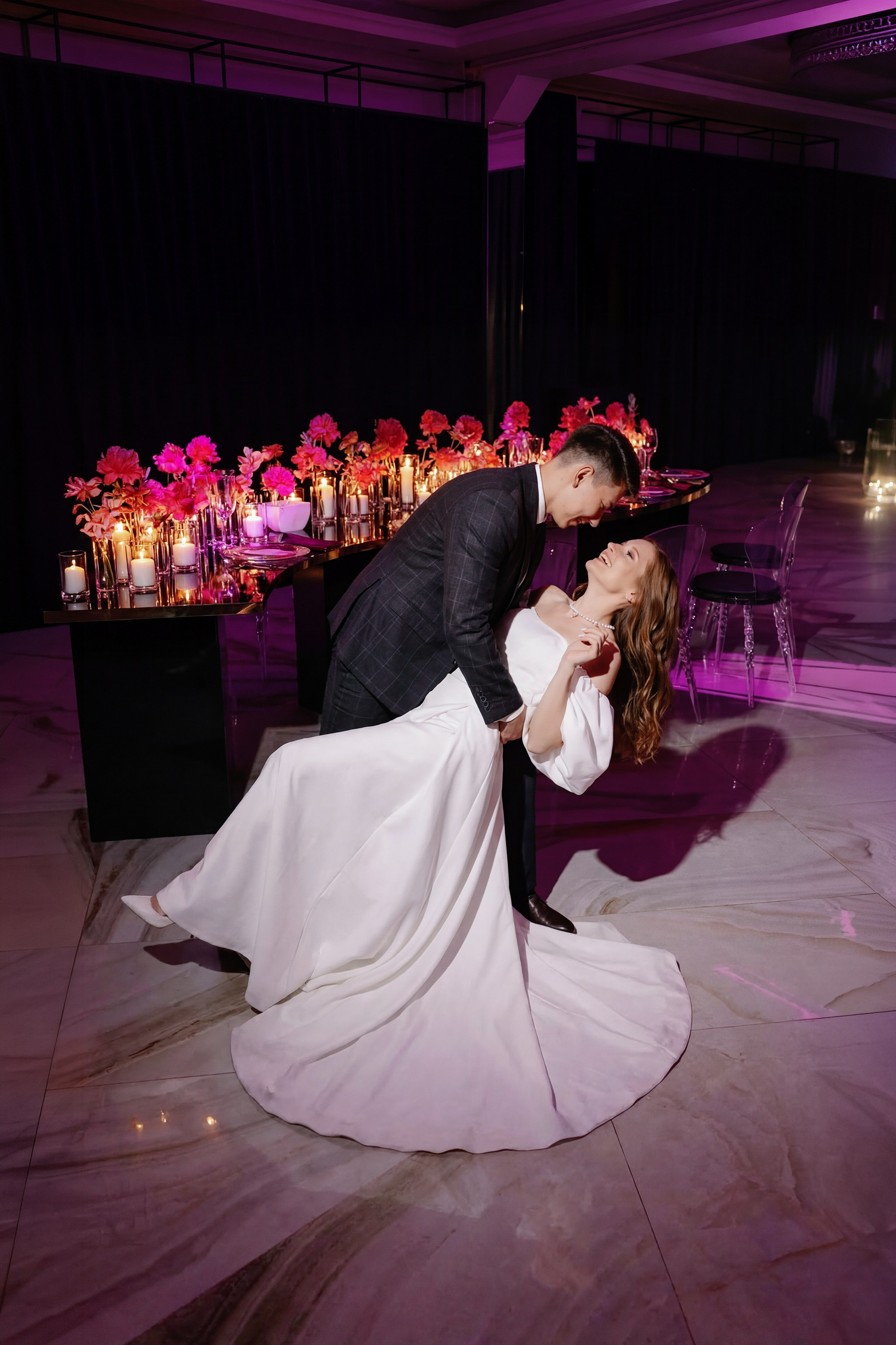 Свадебный фотограф в Екатеринбурге: Свадьба Максима и Елены в Hyatt Place и OneLoft. Фотограф Дмитрий Судаков — Свадебная и репортажная съемка в Екатеринбурге и Москве