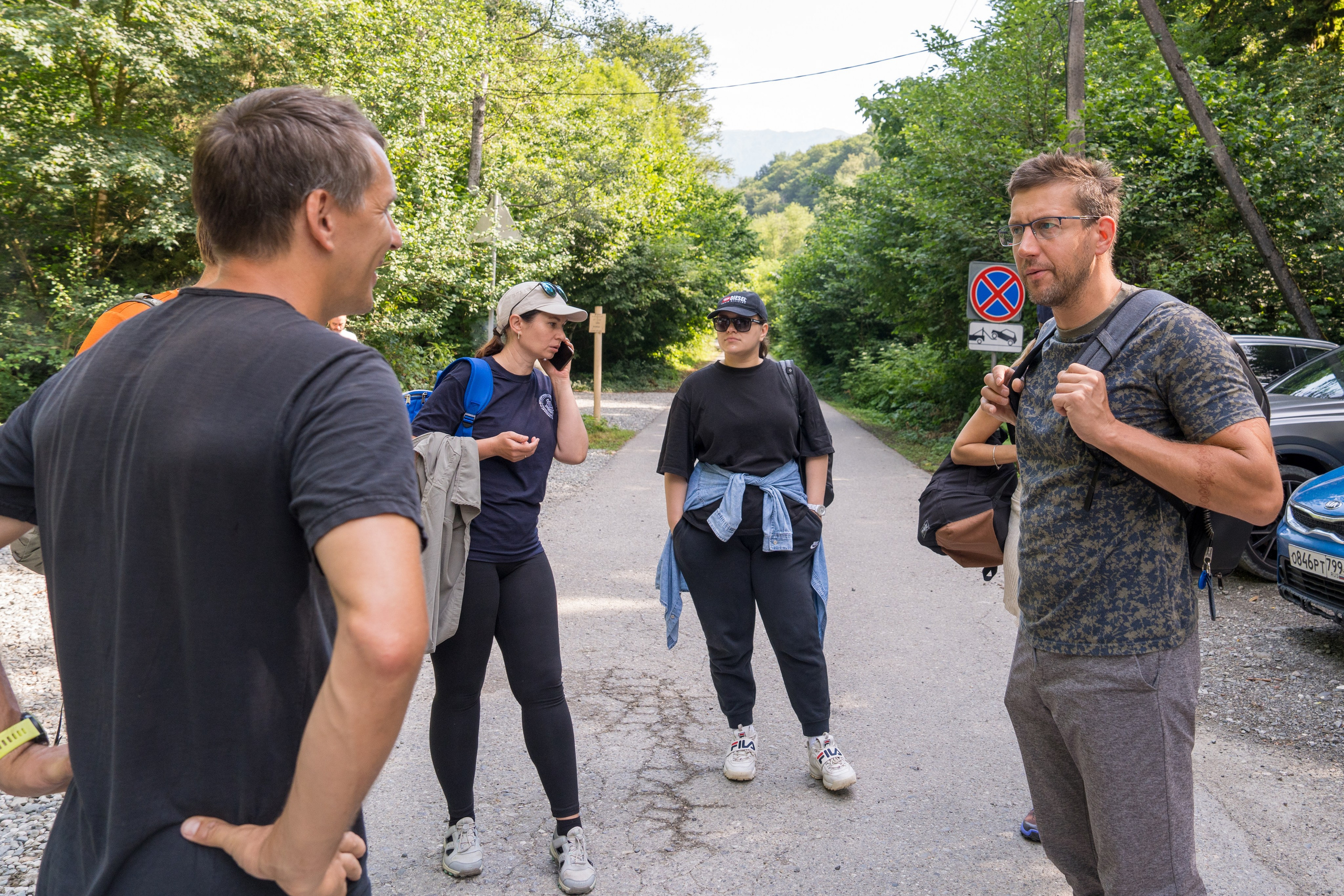 MICE мероприятие для компании «Доставка морем»: хайкинг к Ачипсинским водопадам. Репортажный фотограф в Красной Поляне и Сочи Павлюченко Екатерина