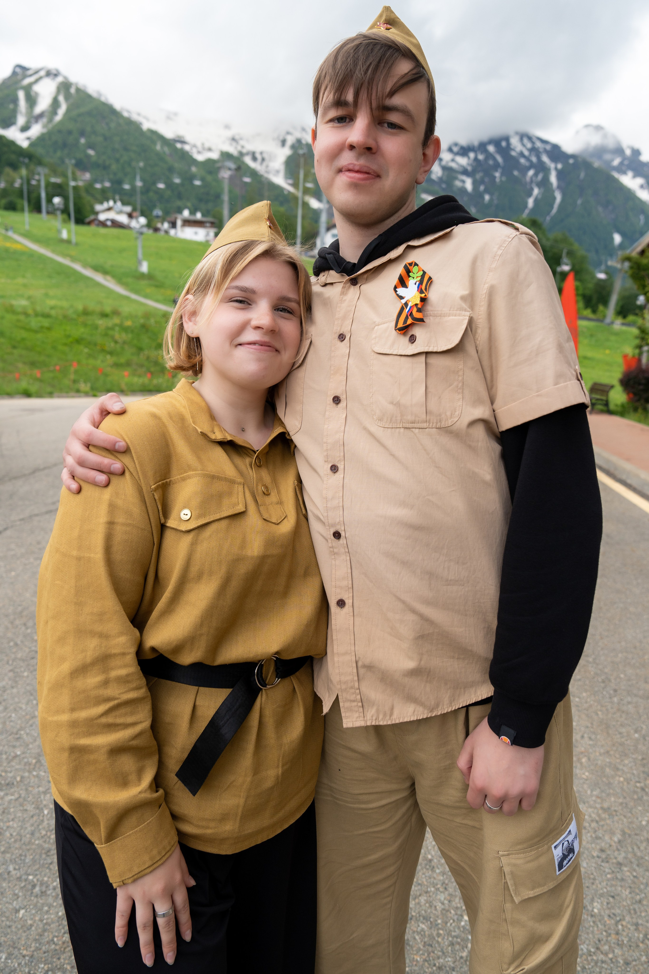 Шествие бессмертного полка 9 мая 2024 Rosa Springs. Репортажный фотограф в Красной Поляне и Сочи Павлюченко Екатерина