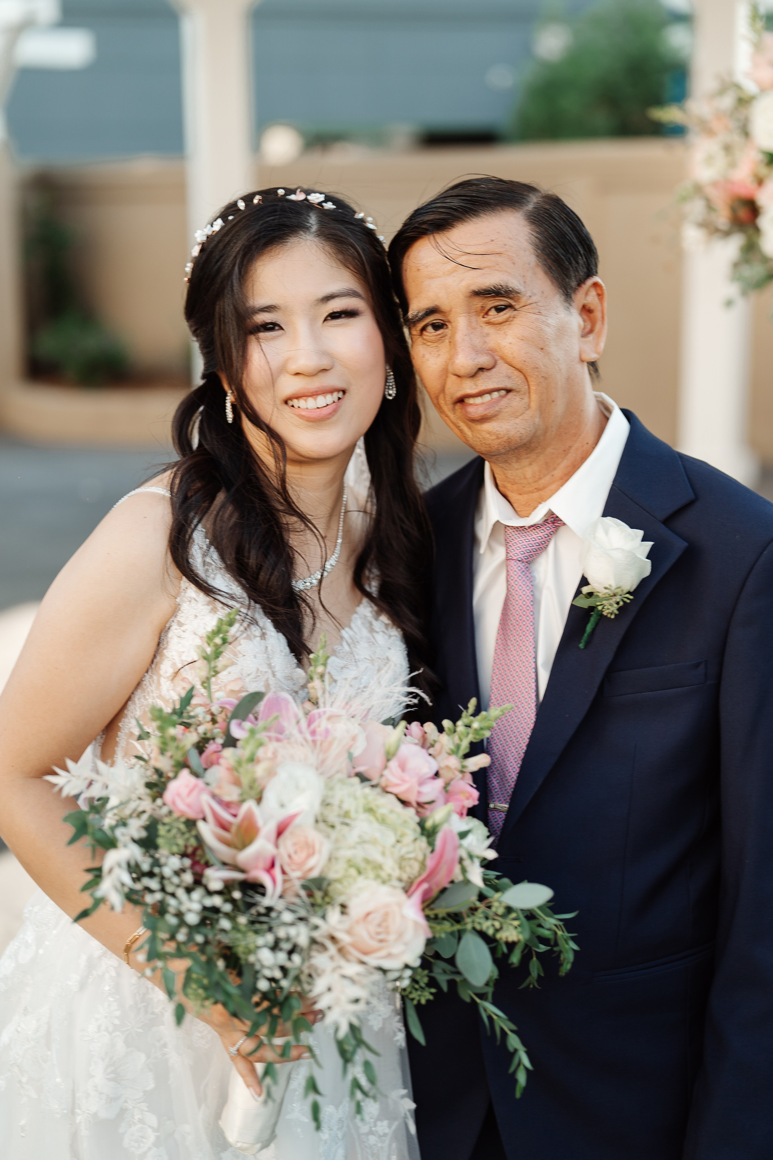 2025-08-16_AndreaChristopher. Ретушер Зенькевич Света