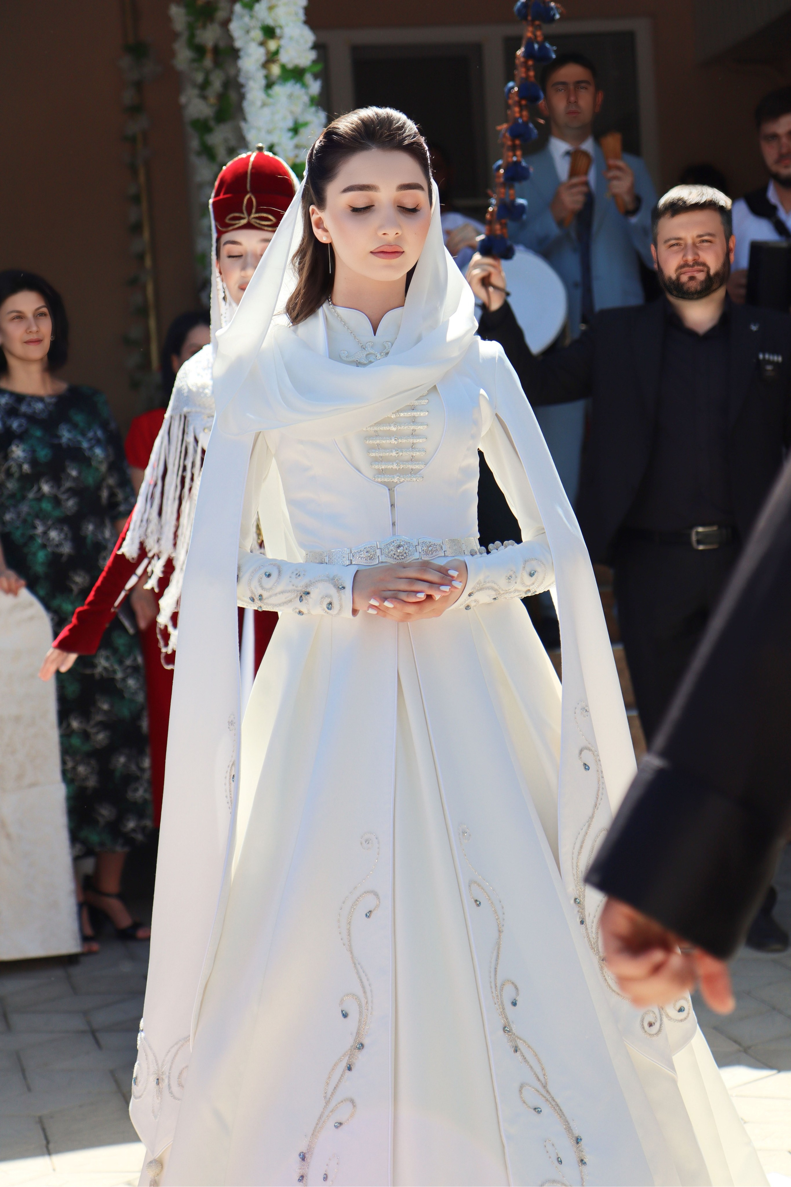 Тенгиз и Карина. Zuleta.Go