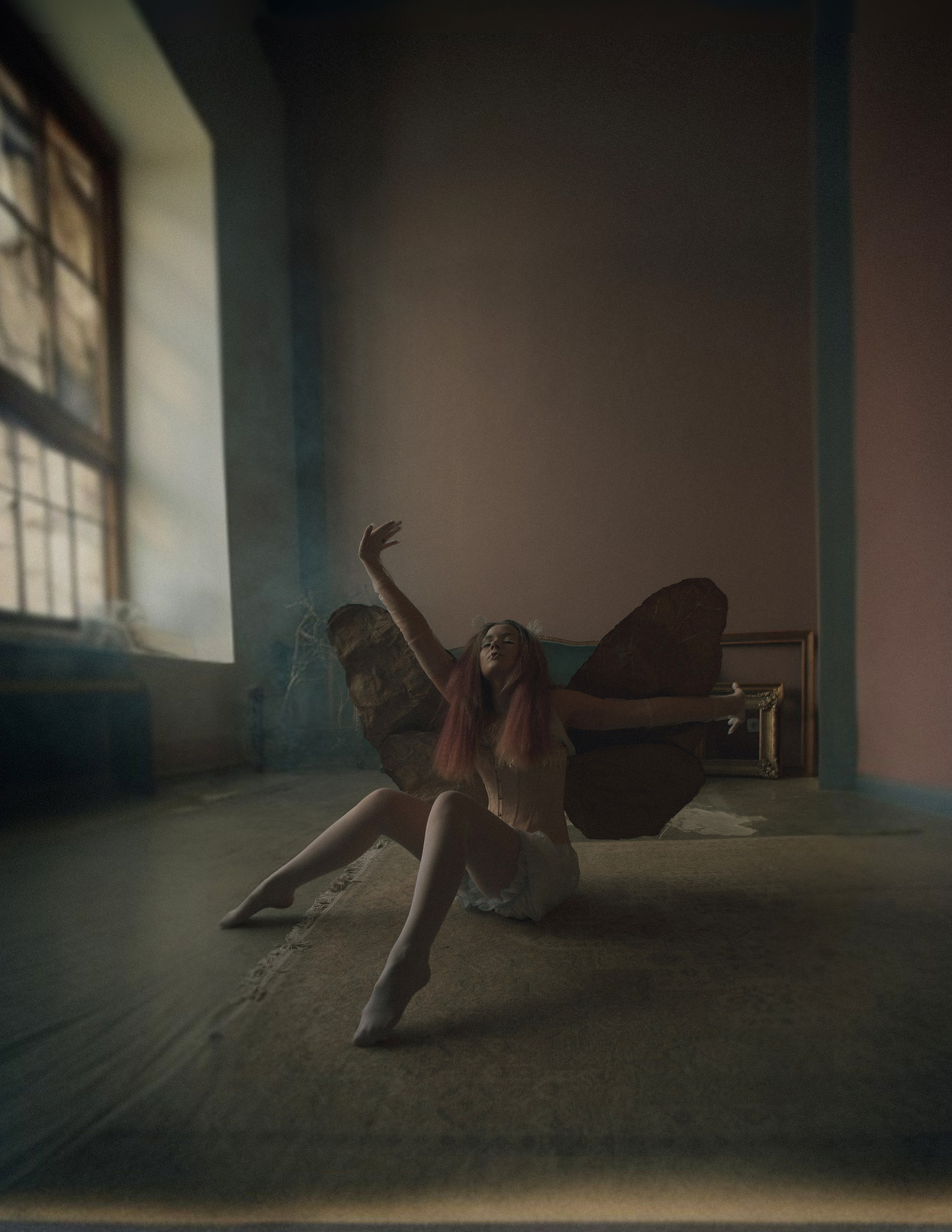 Девочка моль. Allirubrum