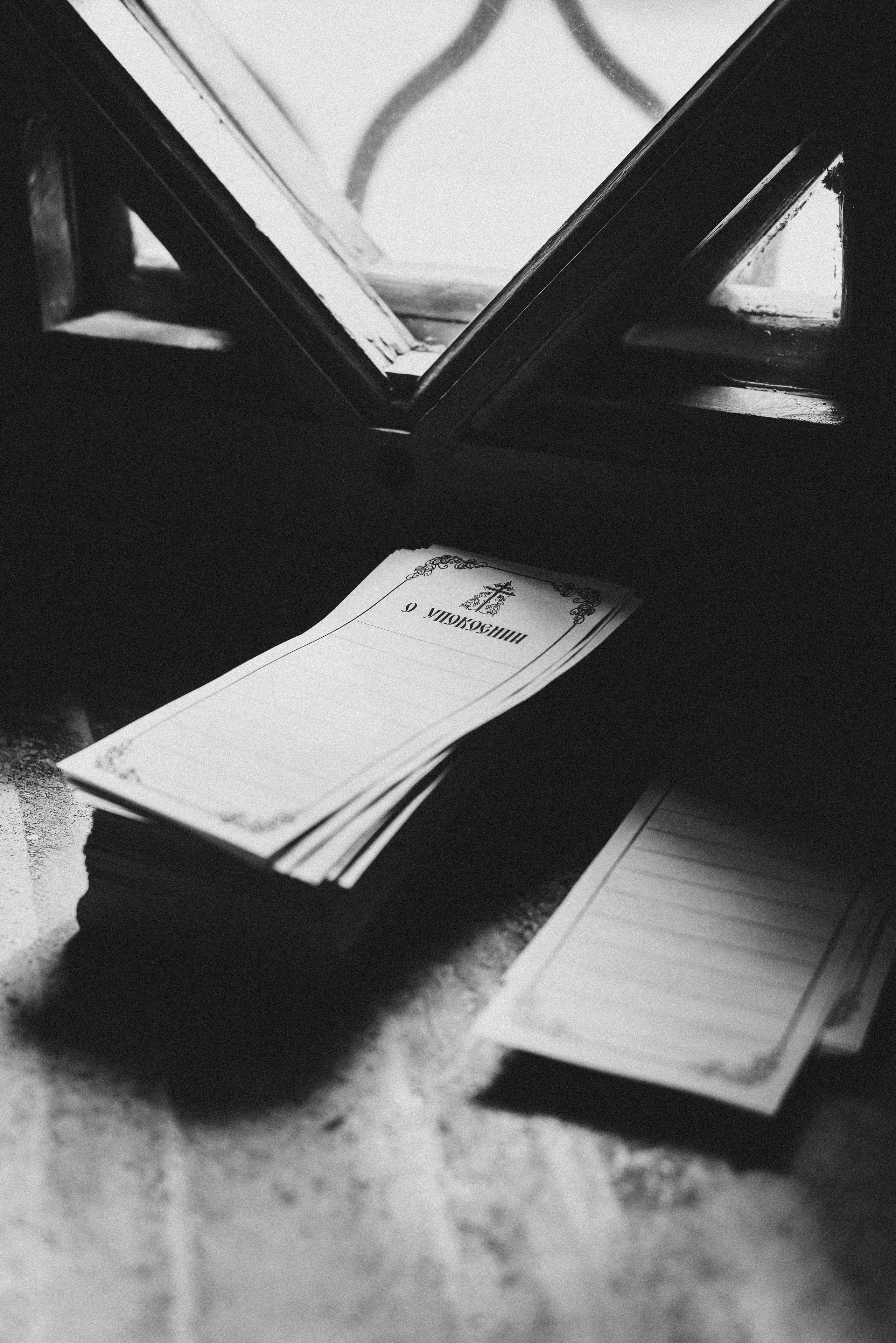 Служба. Храм Троицы в Хохлах, Москва. Фотограф, визажист. Москва