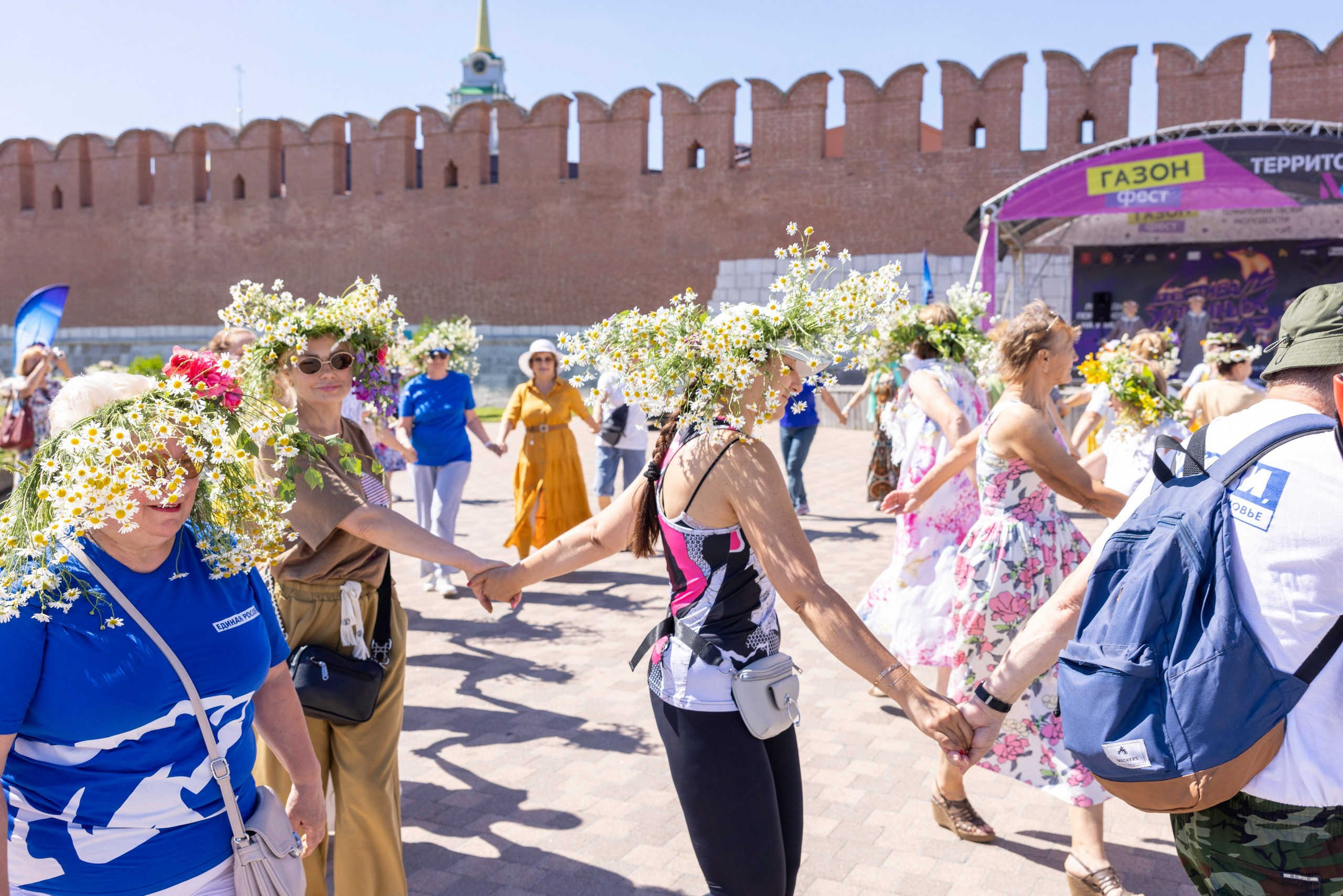 Фестиваль «Ромашковый хоровод». Северная ходьба. Фотограф в Туле Крупский АнДРей. Фотостудия «КАДР71» в Туле