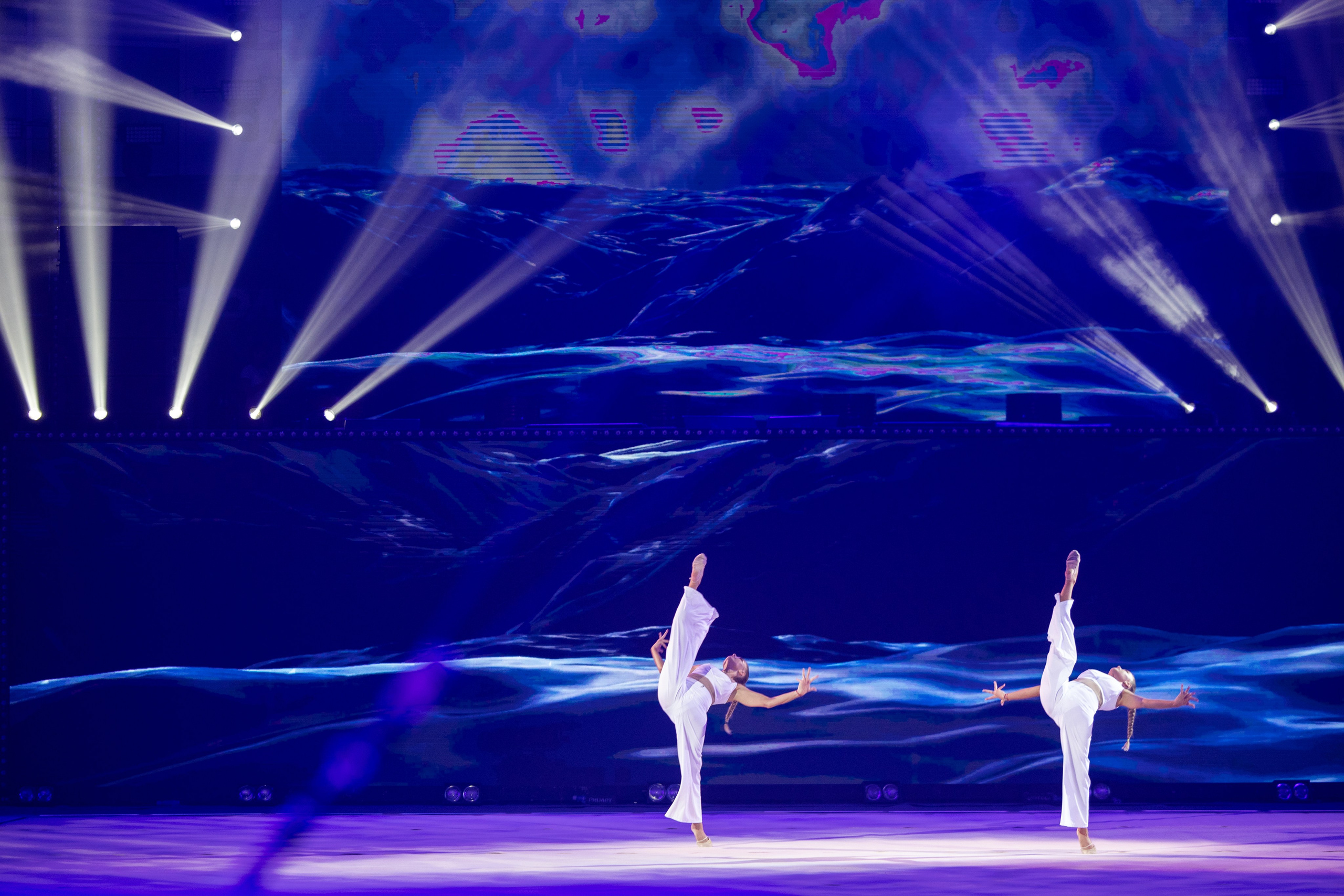 Шоу Алексея Немова «Легенды спорта». Спортивный репортажный фотограф Казань Нафис Сиразетдинов