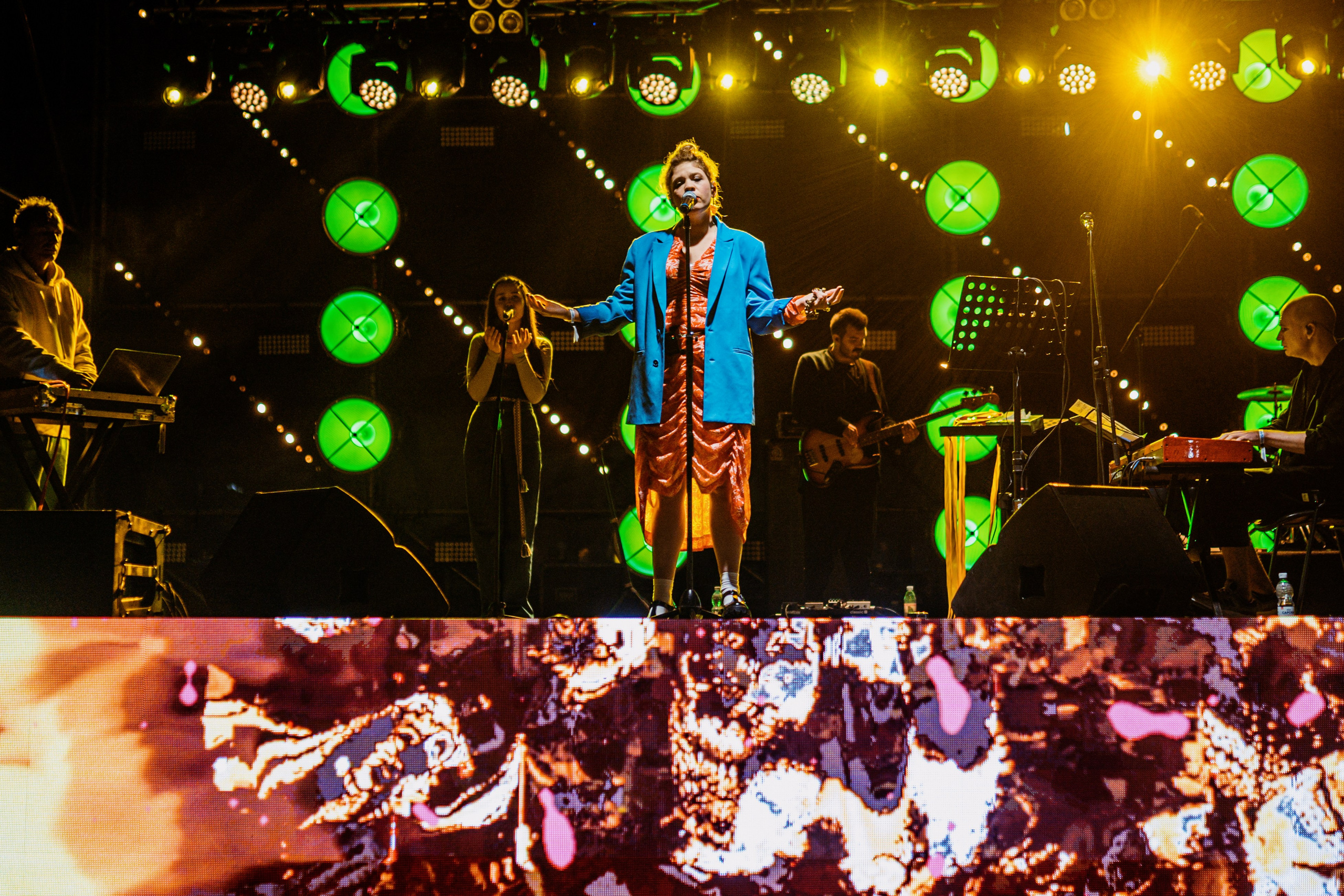 Концерт АИГЕЛ и Zventa Sventana. Евгений Бреча. Коммерческий и бэкстейдж фотограф в Москве