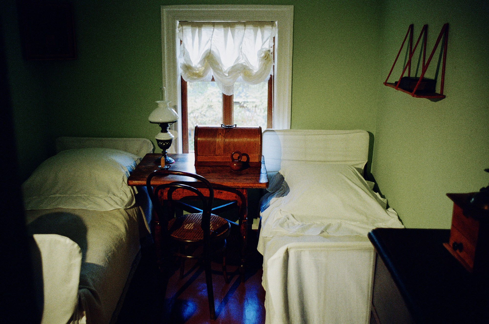 The Lev Tolstoy House Museum. Another person Pavel Potseluev. A photographer in 2025