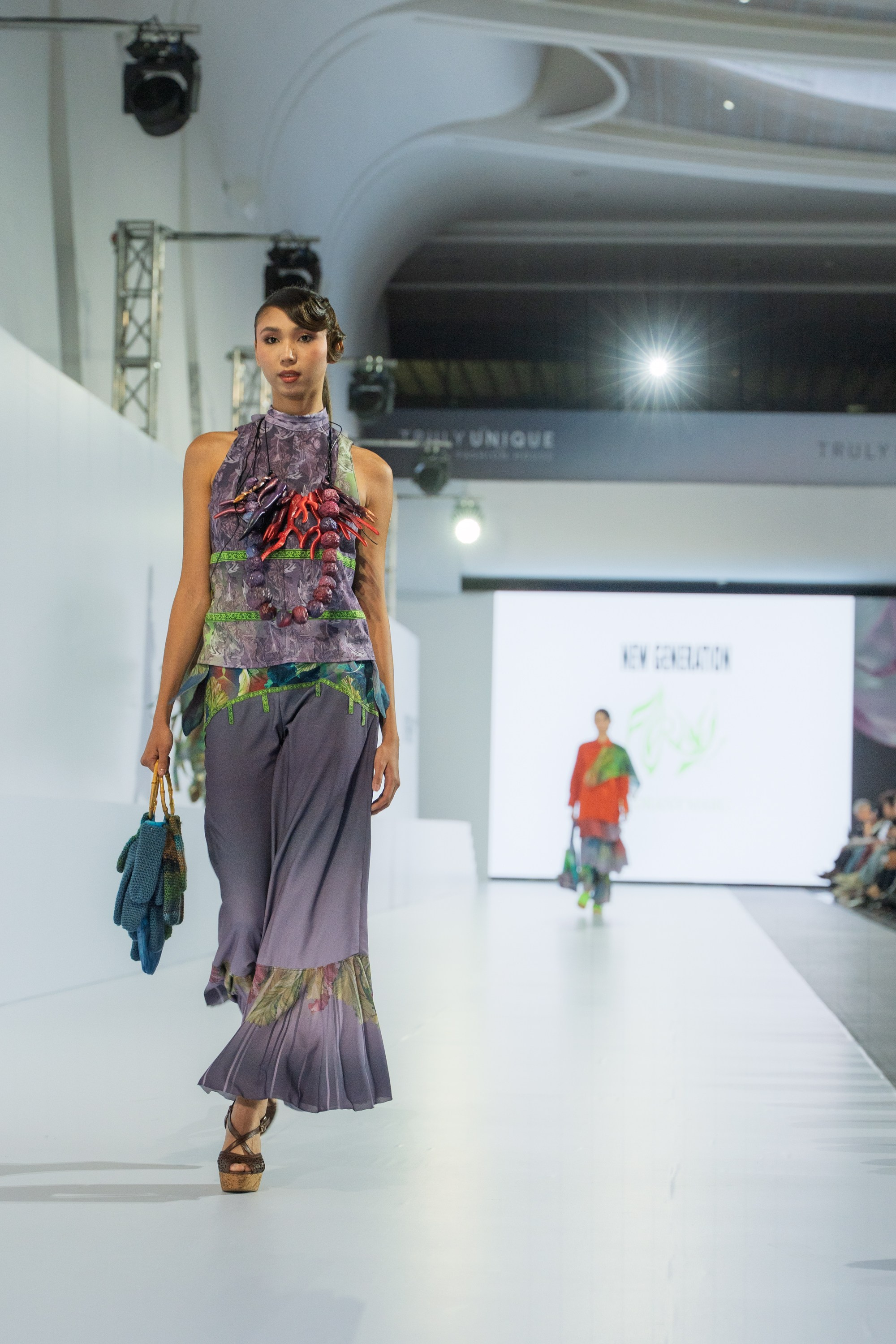 New Generation Florany Marg. Сайт Алматинского НЮ АРТ, будуар и фэшн фотографа Дениса Карпенко