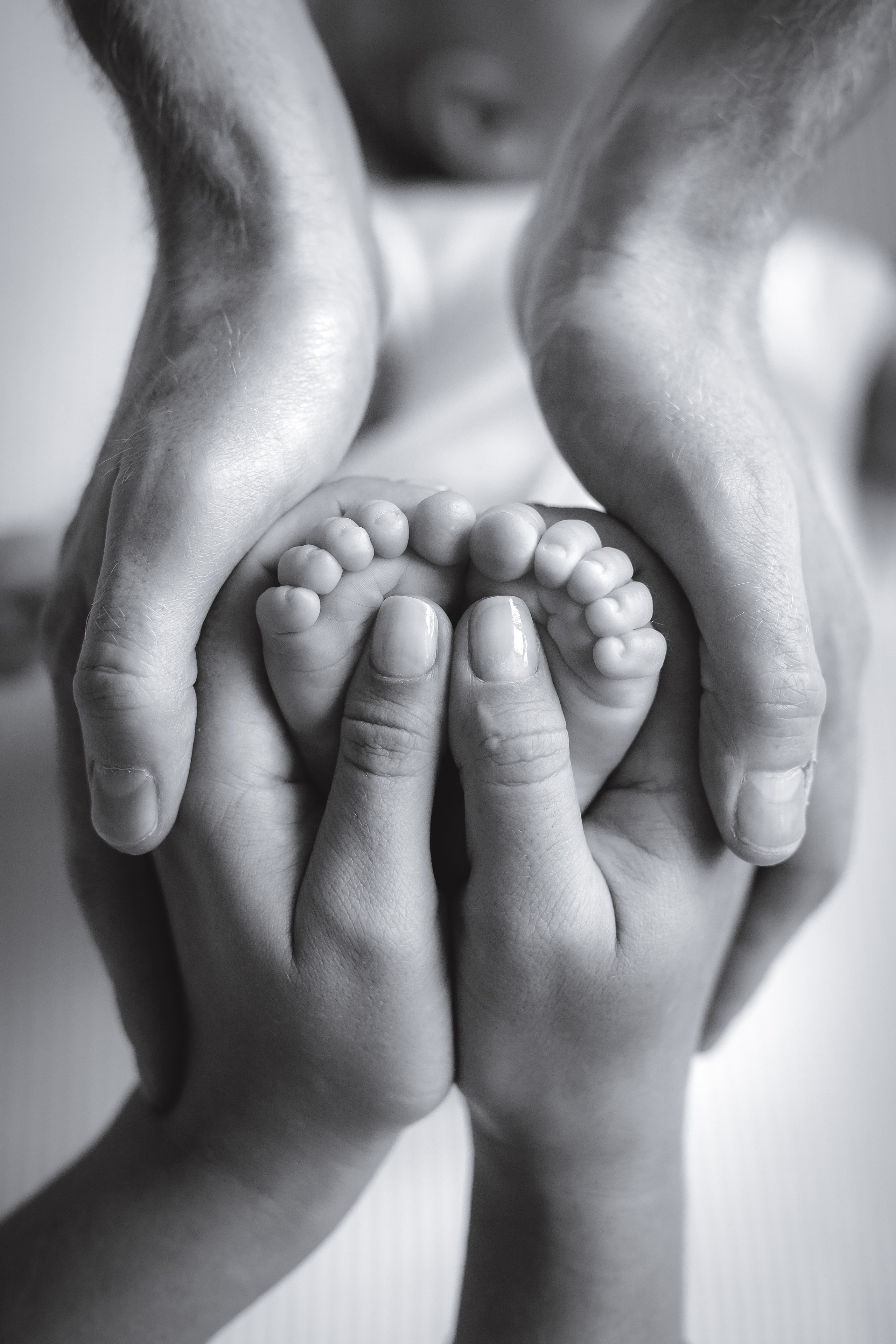 Фотостудия для новорожденных и малышей в Твери — «На ручках»