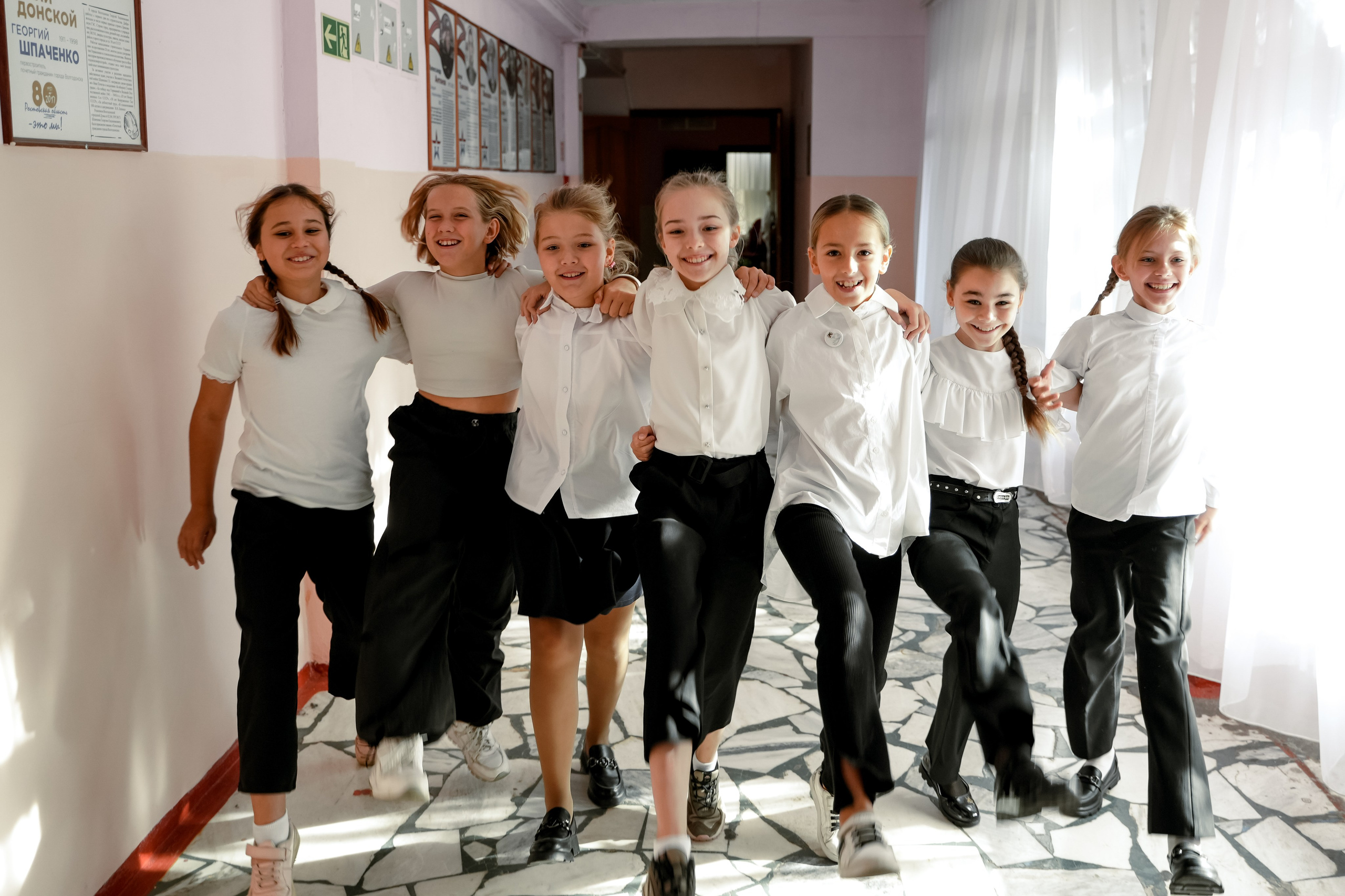 ВЫПУСКНЫЕ АЛЬБОМЫ ШКОЛА. Семейный фотограф в Волгодонске Анастасия Шипилова