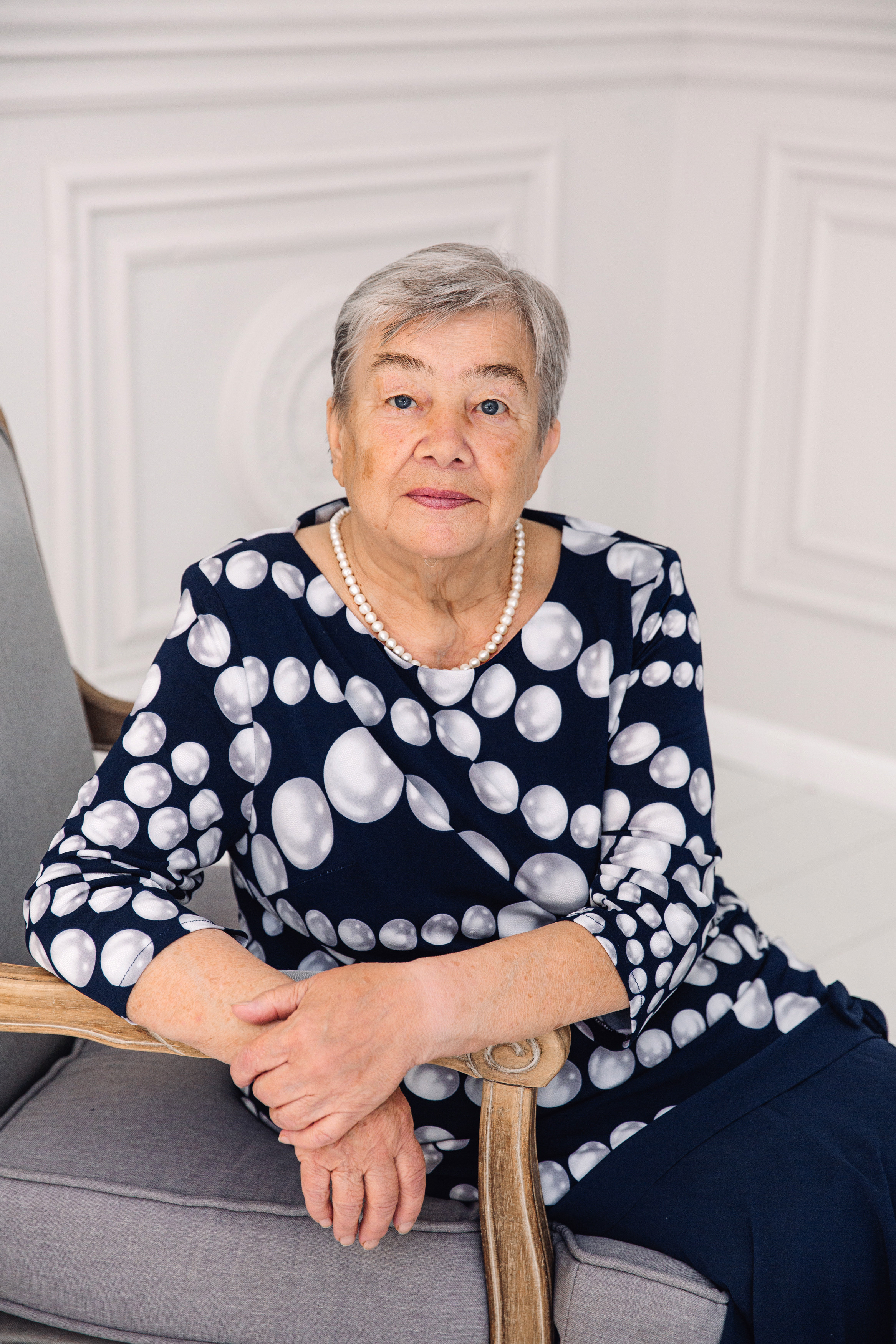 Четыре поколения. Марина Соколова. Контентный и семейный фотограф г. Красноярск