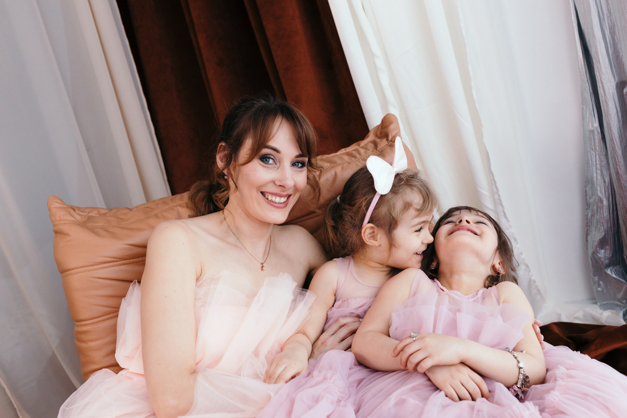 Ирина, Арина, и Саша. Фотограф Елена Кириллова