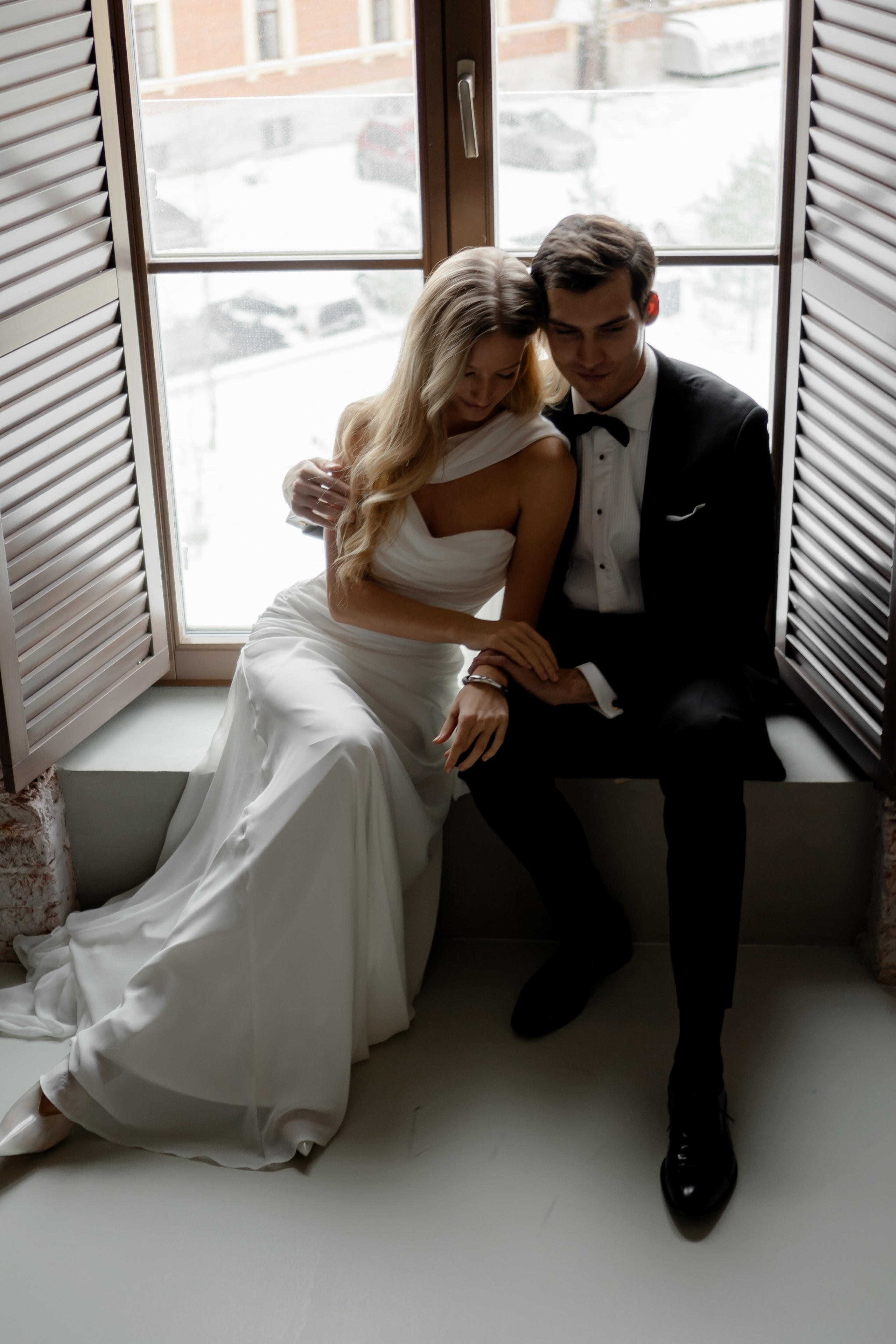 ЭЛЕГАНТНАЯ СВАДБЕНАЯ СЬЕМКА ЖЕНИХА И НЕВЕСТЫ В ДОРОГОМ ОТЕЛЕ САНКТ-ПЕТЕРБУРГА. Профессиональный фотограф, Санкт-Петербург — Виктория Богомолова