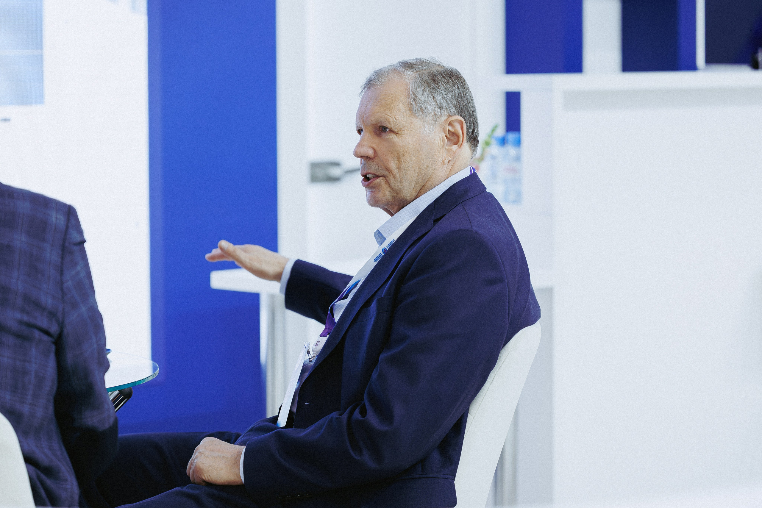 Бизнес форум ГАЗПРОМ. Фотосъёмка для бизнеса — предметное фото, репортаж с мероприятий, портреты людей, съёмка интерьера и экстерьера