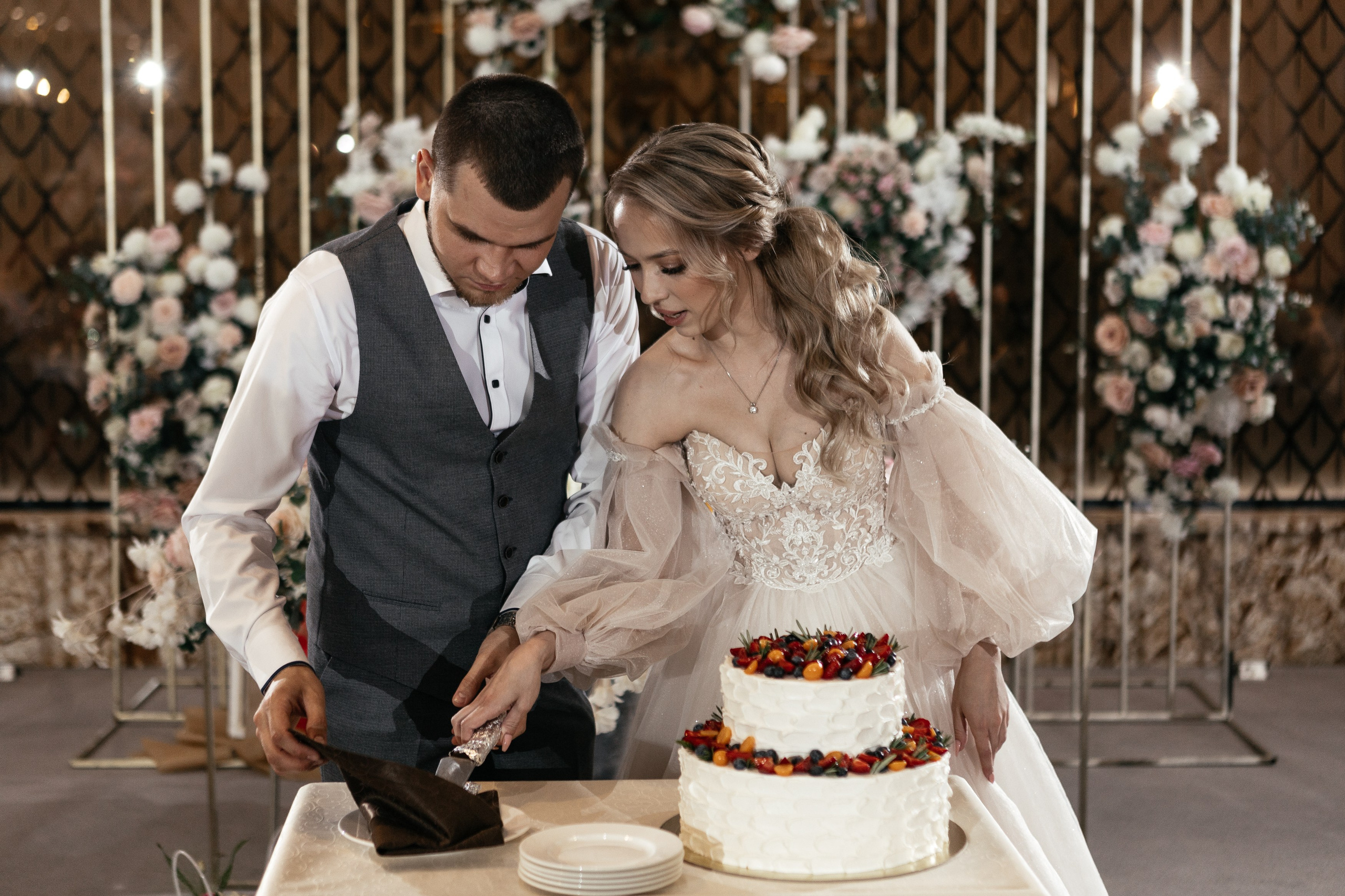 Свадебный фотограф Уфа — Руслан ГабдлисламовЖивые эмоции, красивые кадры, воспоминания на всю жизнь.Работаю по всей Республике Башкортоста. Свадебный фотограф Уфа Руслан Габдлисламов