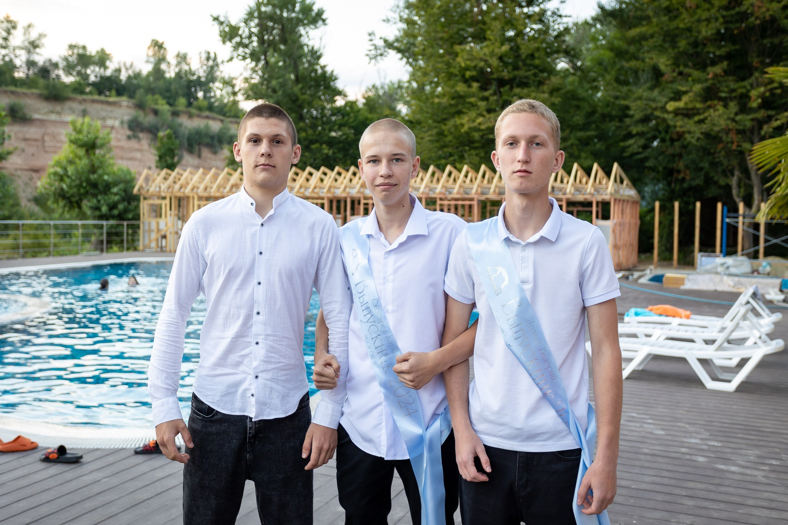 Вручение аттестата и выпускной вечер. Выпускные альбомы Майкоп, Краснодар Елена Золотарева