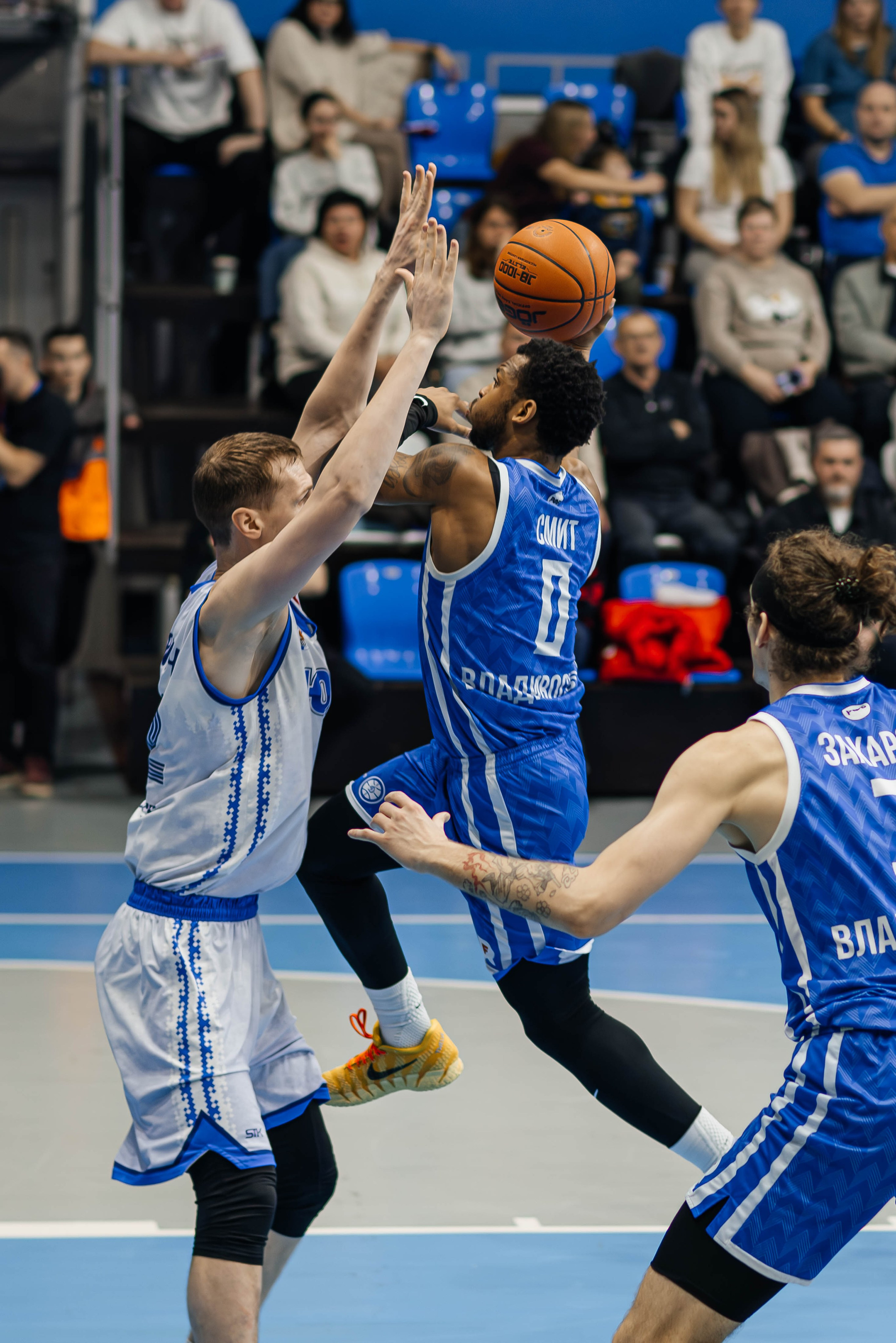 Баскетбол — Динамо. Репортажный и свадебный фотограф во Владивостоке Максим Цой