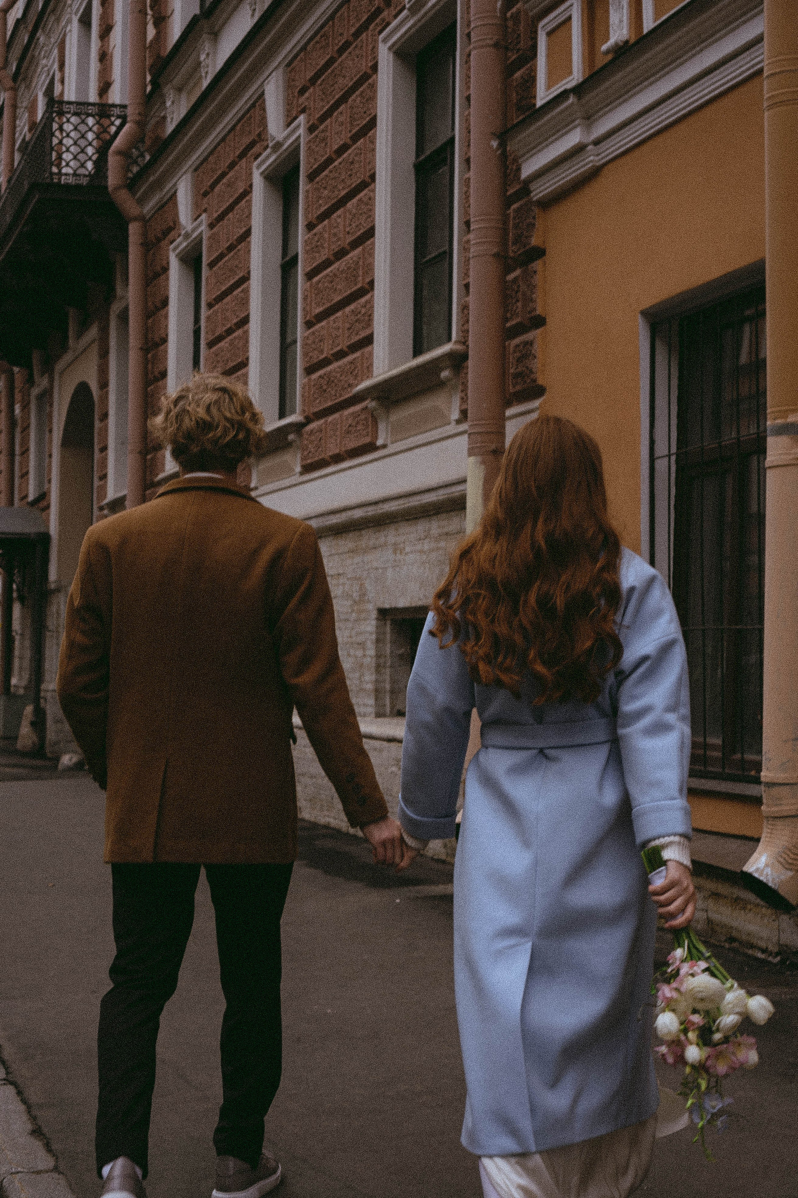 СВАДЕБНАЯ СЬЕМКА В ОТЕЛЕ. СБОРЫ ЖЕНИХА И НЕВЕСТЫ И ТАКЖЕ ТОР И ПОДГОТОВКА К ПРОГУЛКЕ И ПРОГУЛКА ПО ПЕТРОГРАДКЕ. Профессиональный фотограф, Санкт-Петербург — Виктория Богомолова