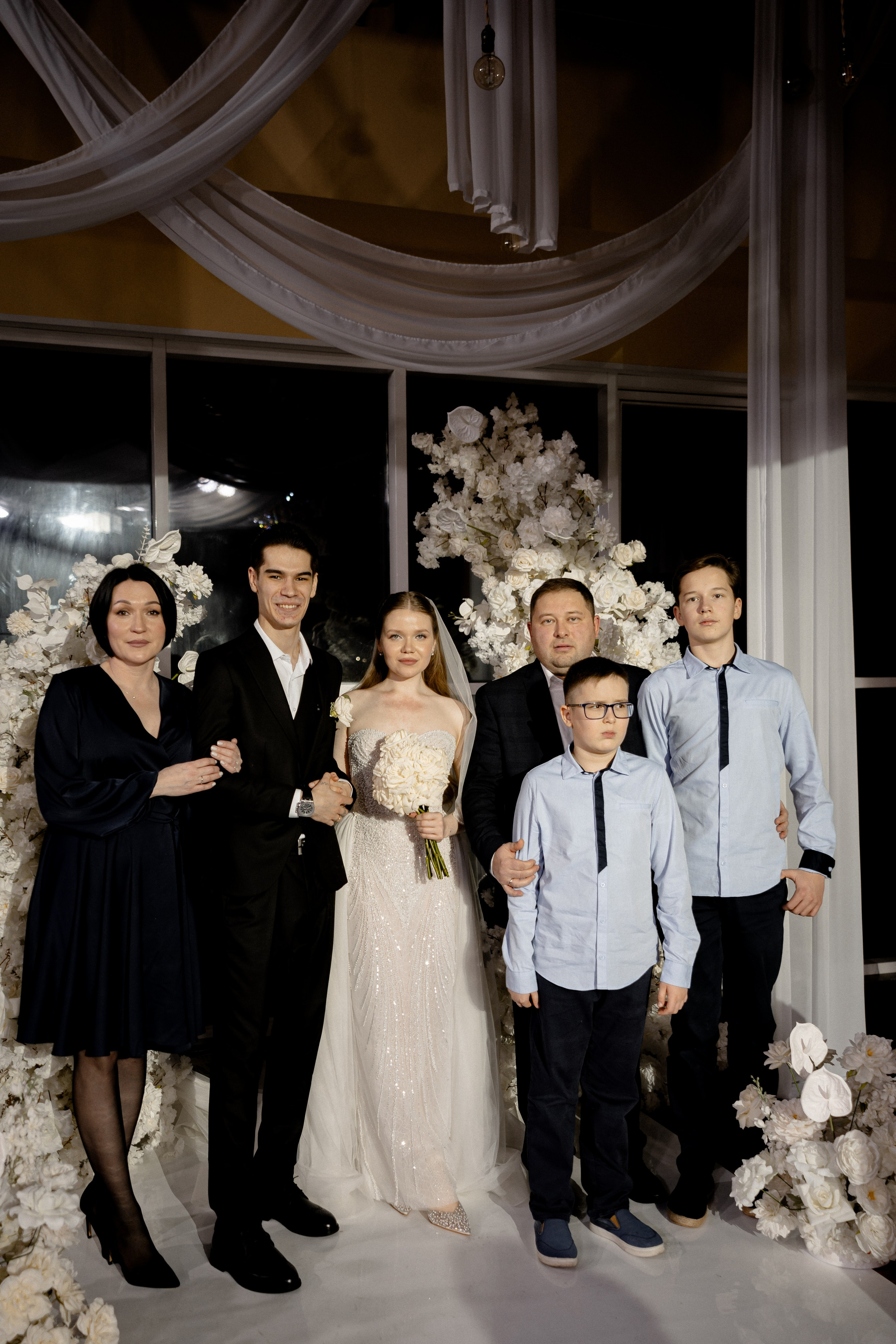 СВАДЕБНАЯ СЬЕМКА СБОРОВ В ОТЕЛЕ И ВЫЕЗД НА ЦЕРЕМОНИЮ (СНЯТО В СИБИРЕ В НИЖНЕВАРТОВСКЕ). Профессиональный фотограф, Санкт-Петербург — Виктория Богомолова