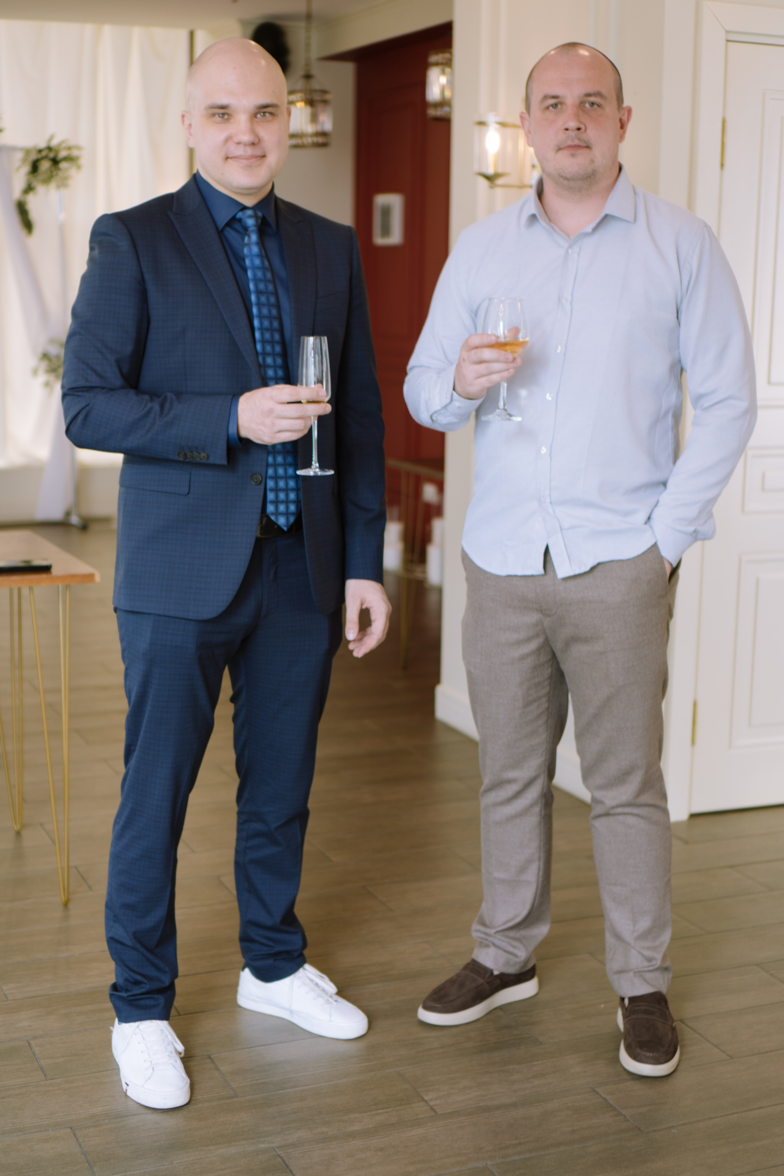 СВАДЕБНЫЙ БАНКЕТ НА ВЛАДИМИРСКОЙ В САНКТ-ПЕТЕРБУРГЕ (КАМЕРНАЯ СВАДЬБА). Профессиональный фотограф, Санкт-Петербург — Виктория Богомолова