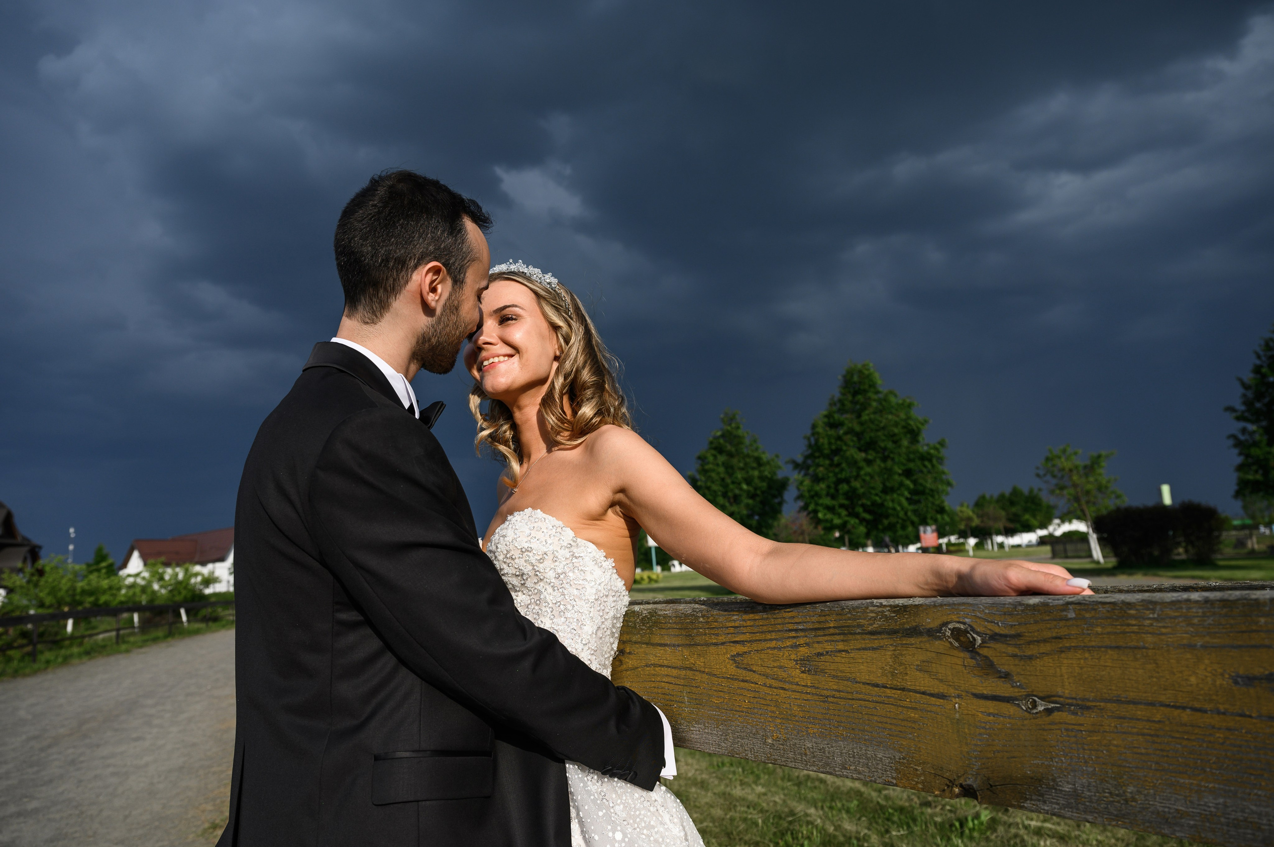 Свадьба шатер Город мастеров — Русская сказка. Свадебный фотограф Москва Юрий Кульман
