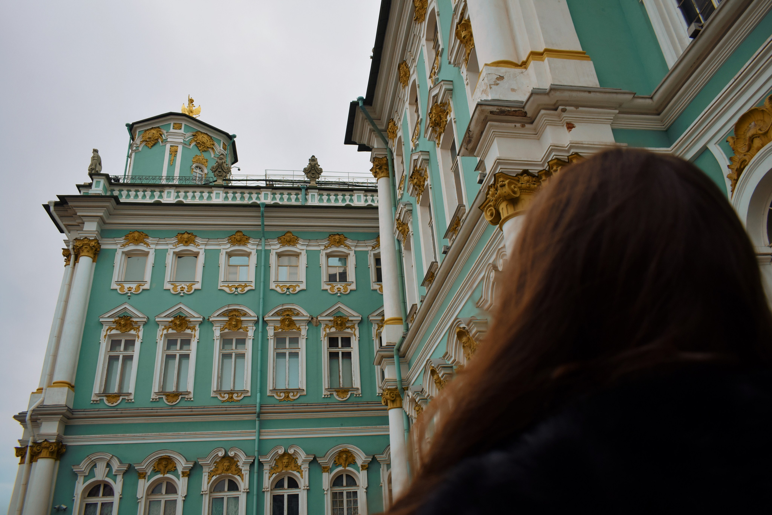 фотосессия у Эрмитажа, женский фотограф, женский фотограф СПб, Санкт-Петербург, женский фотограф Санкт-Петербург, девушка, красивая девушка, фотомодель