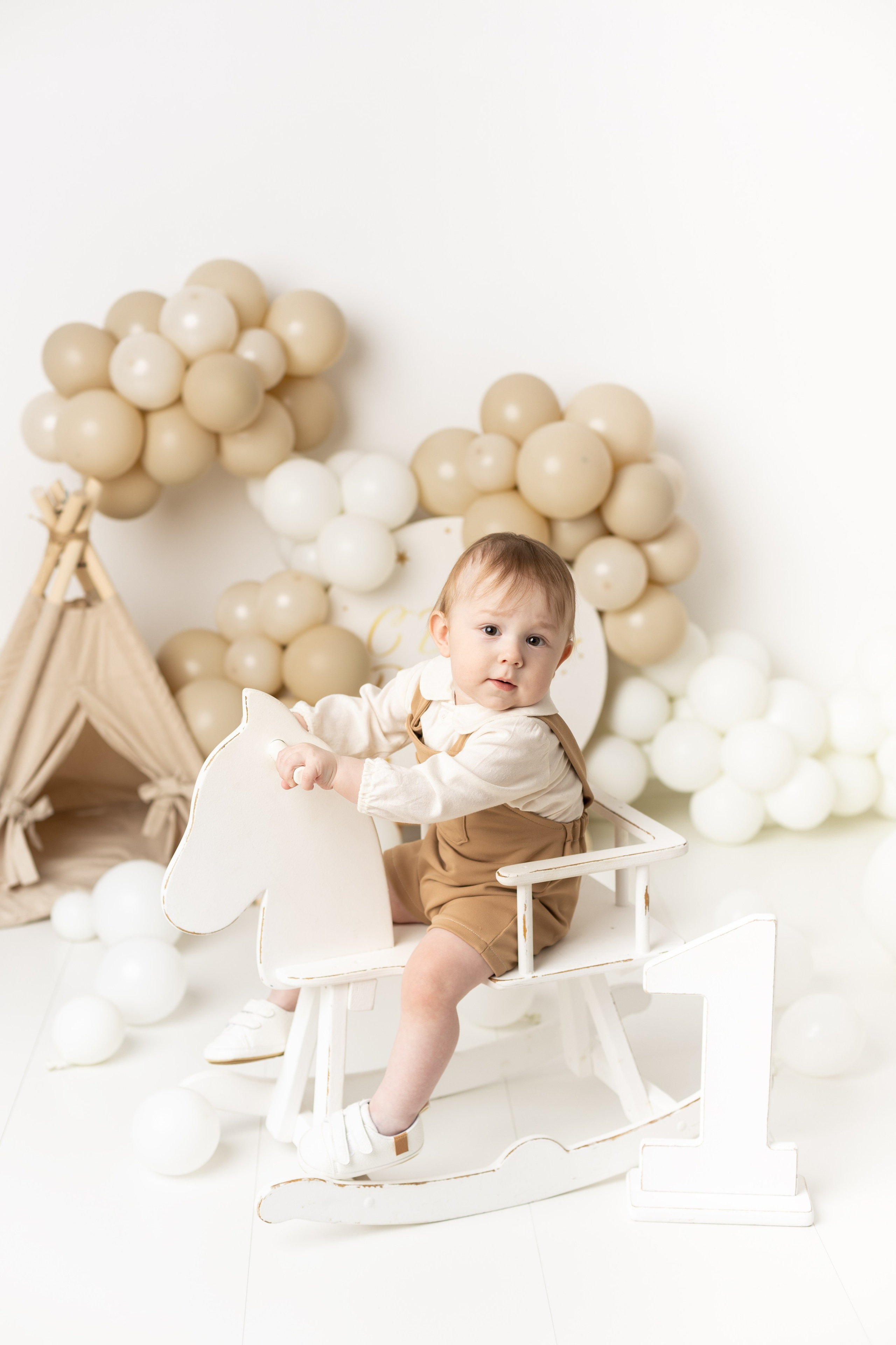 Фотосессия к первому дню рождения. Фотограф новорожденных, детский фотограф в г. Оренбурге Екатерина Козлова