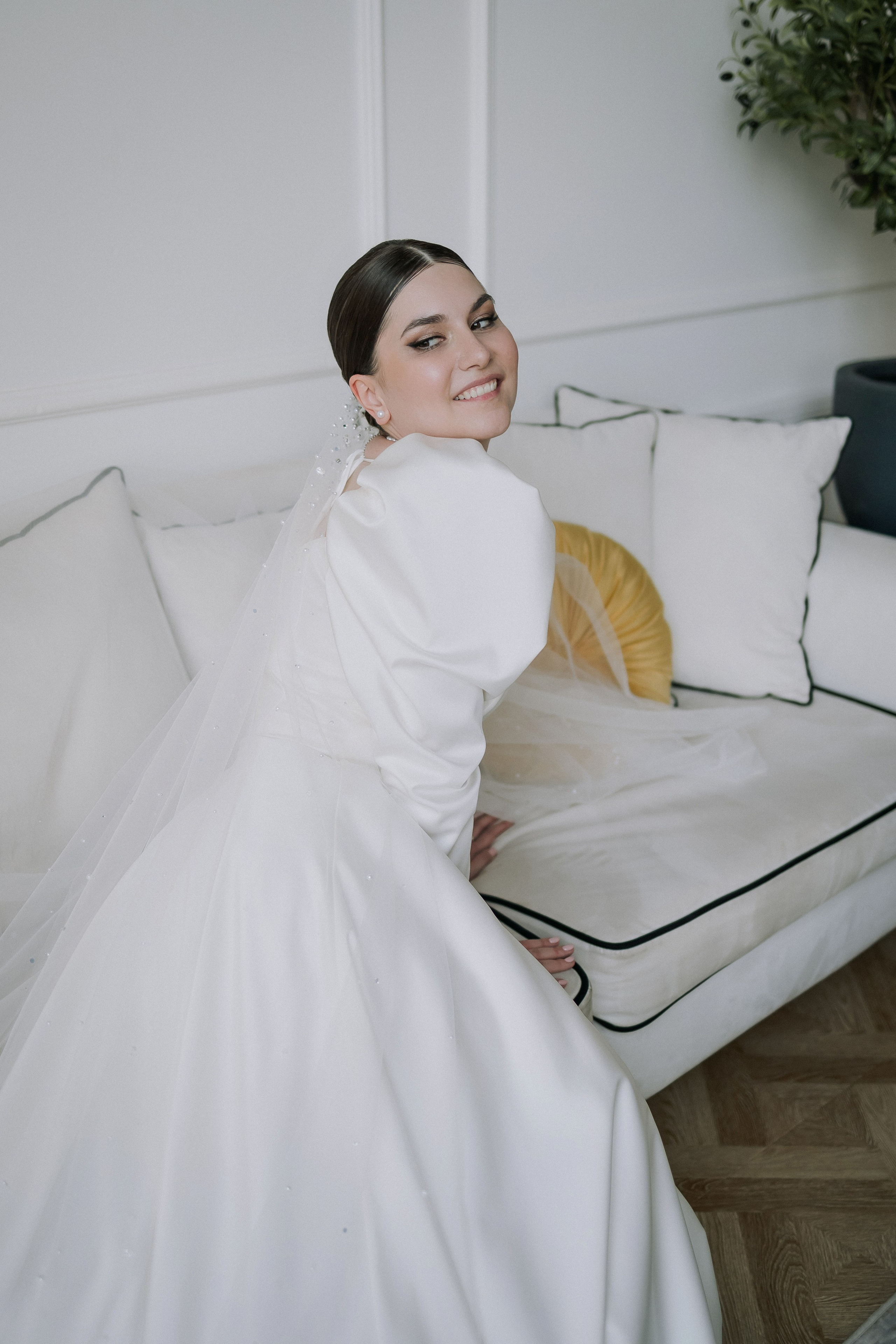 Яна и Святослав. Свадебный день. Свадебная фотография. Арина Рубах